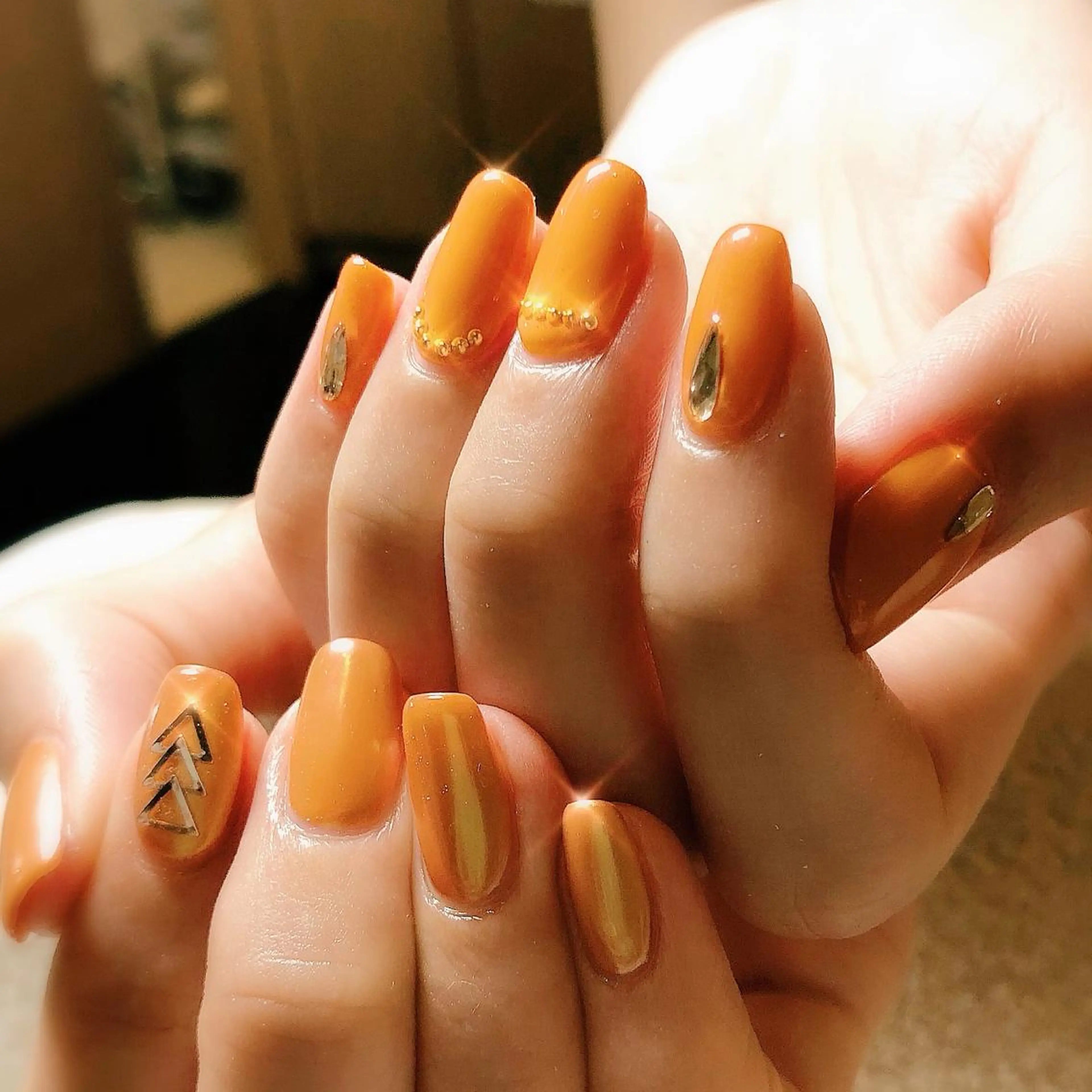 セミロング ネイル パラジェル lira nailのネイルデザイン