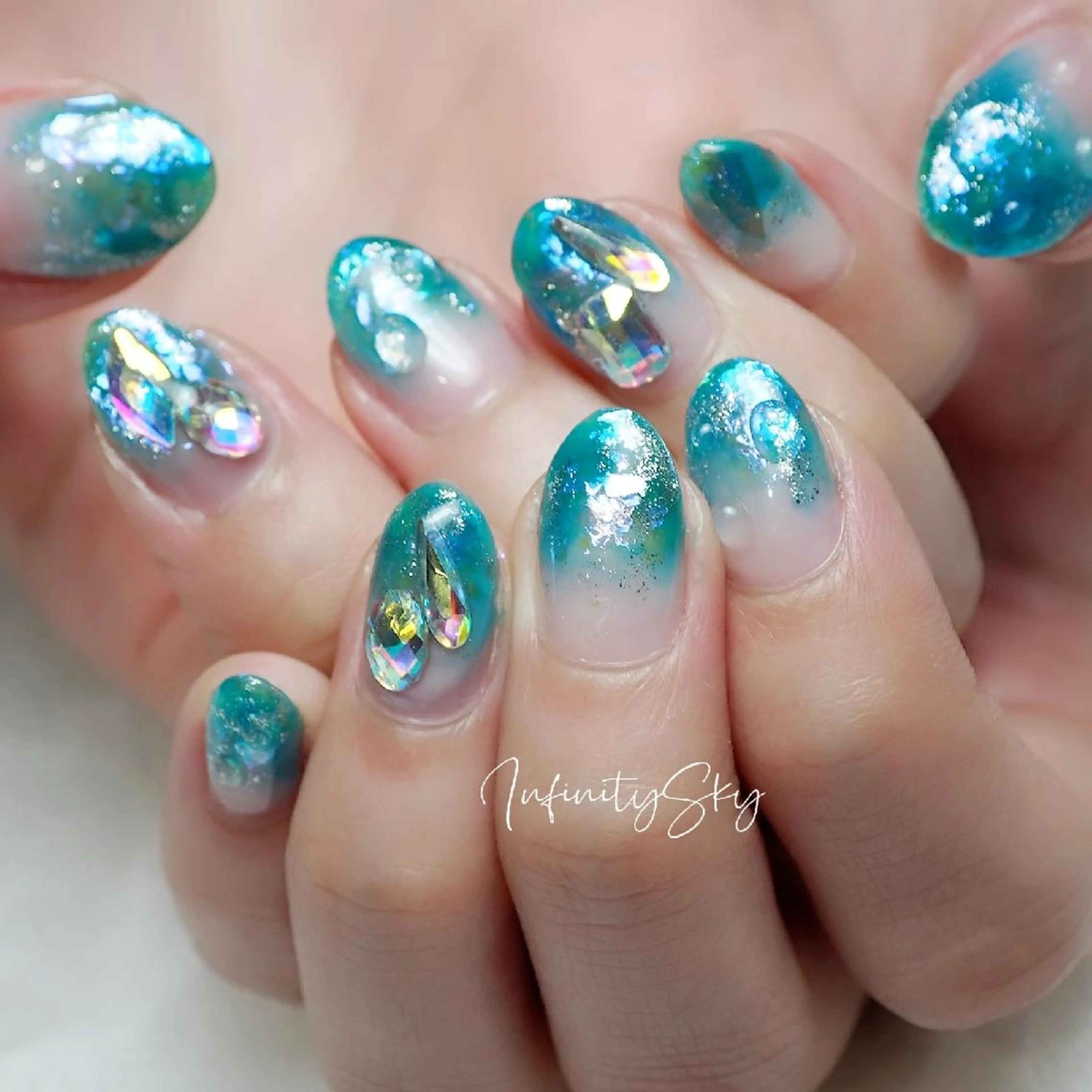 ネイル ブルー 夏ネイル ハンドネイル infinity skyのネイルデザイン
