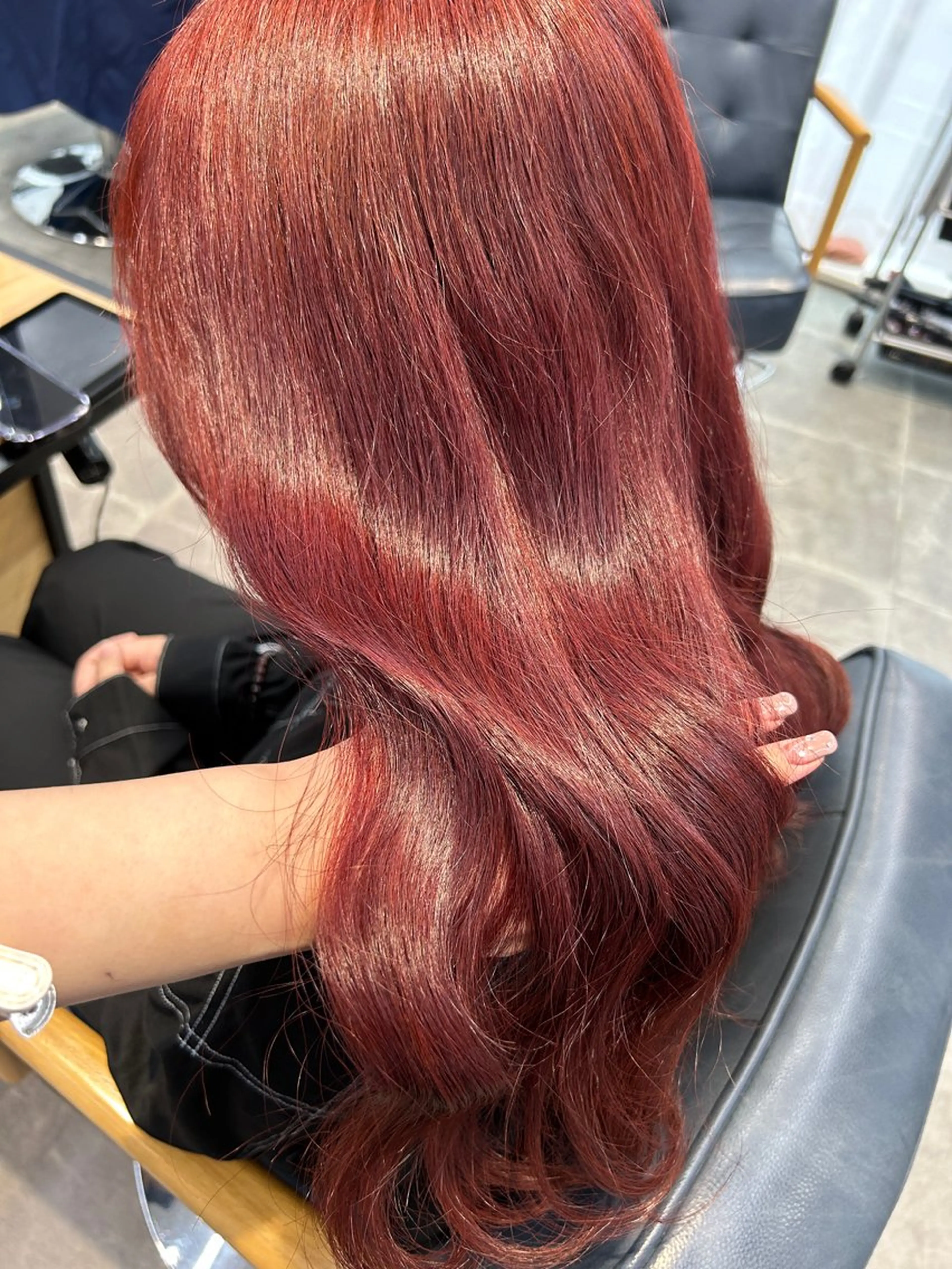 ロング カラー ヘアカラー トリートメント newi梅田🫧韓国 ヘア🫧sakiのヘアスタイル