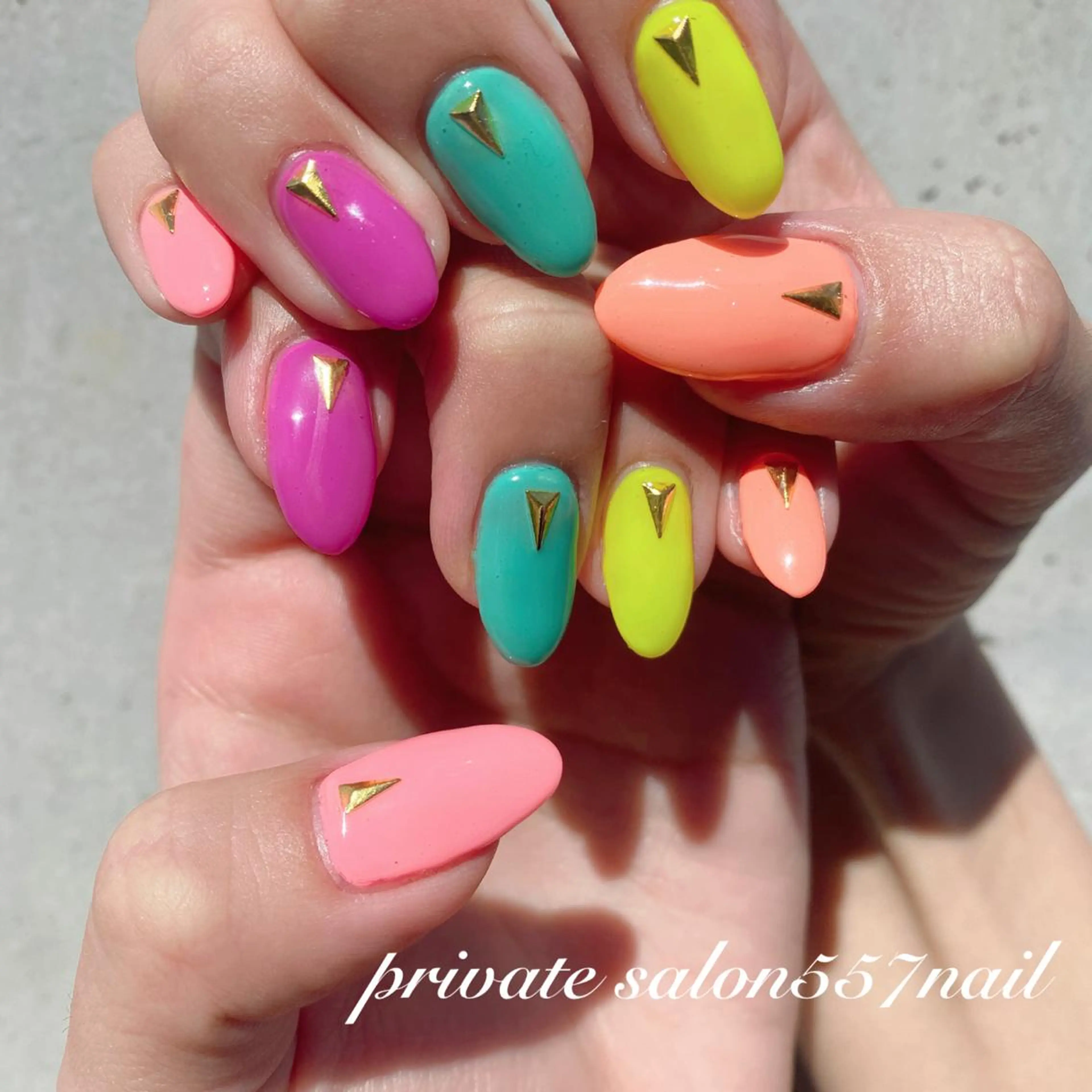 ネイル ハンドネイル 557 nailのネイルデザイン