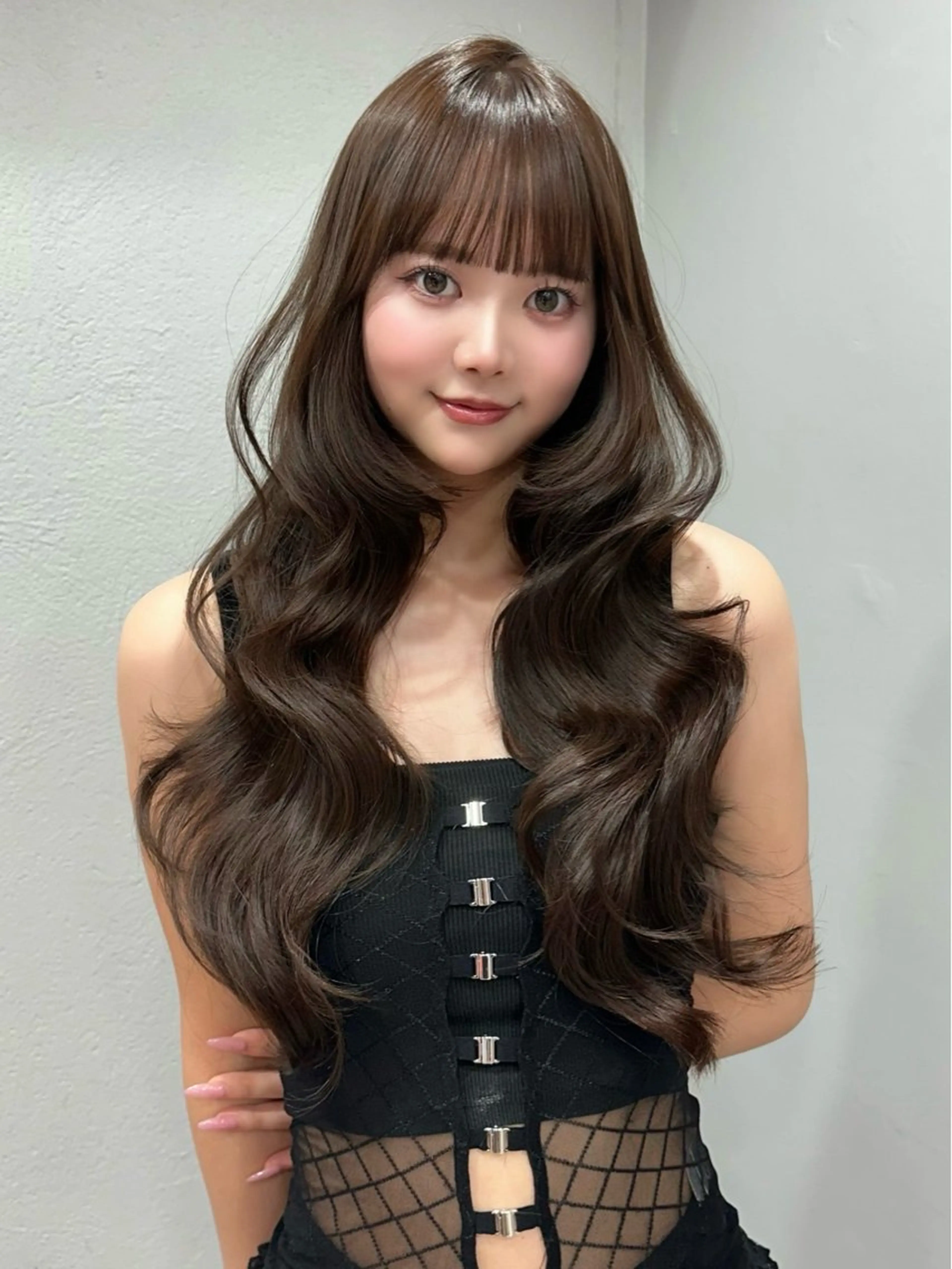 ロング カラー ブラウンカラー 透明感カラー マロンブラウン トリートメント ヘアカラー トリートメント 𝑴𝑶𝑲𝑨渋谷 トレンド韓国ヘア🩷のヘアスタイル