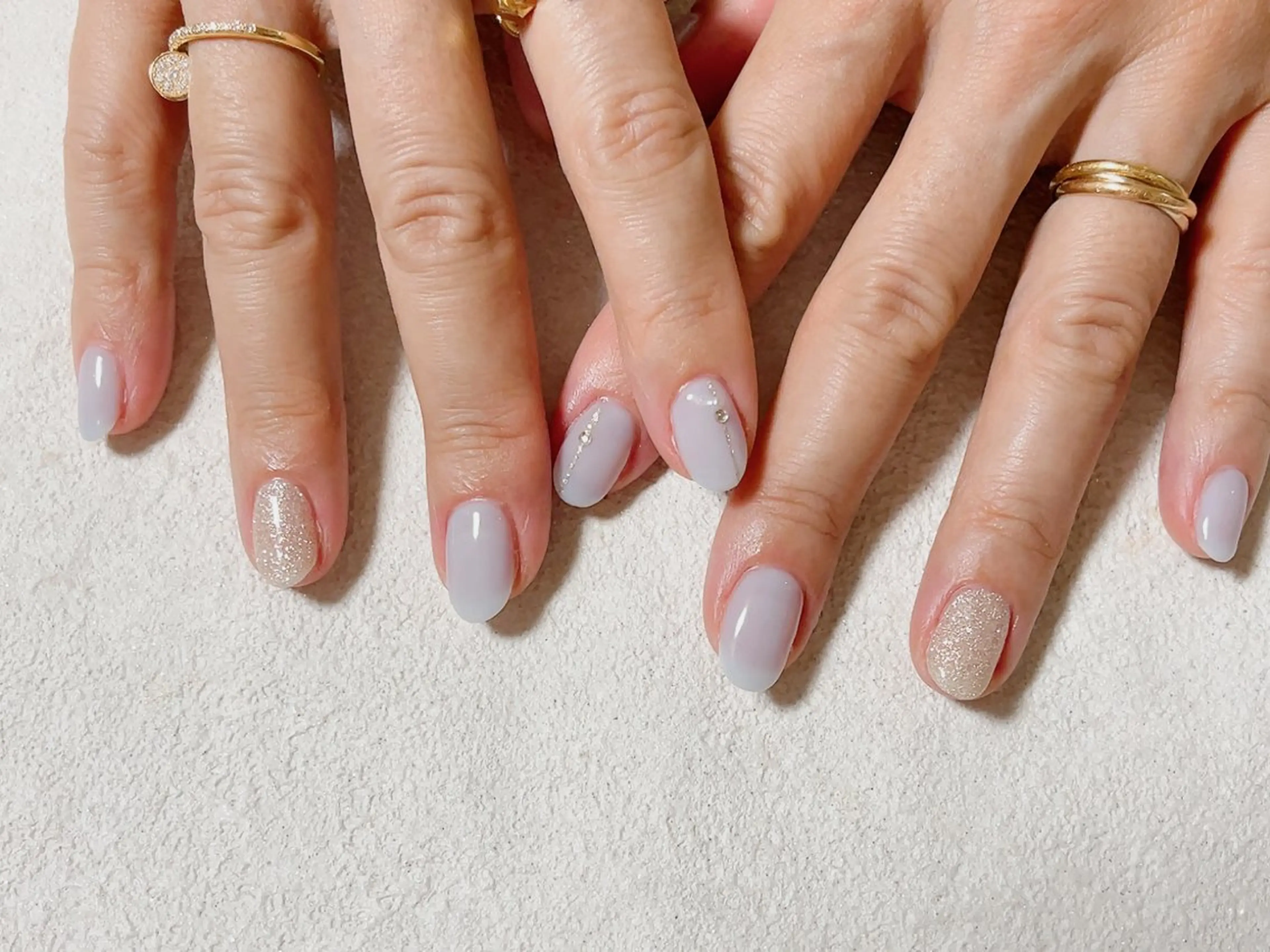 ネイル オーロラネイル フットネイル フレンチネイル ジェルネイル 韓国ネイル ハンドネイル kiki nail &brow二子玉川の眉毛・アイブロウイメージ