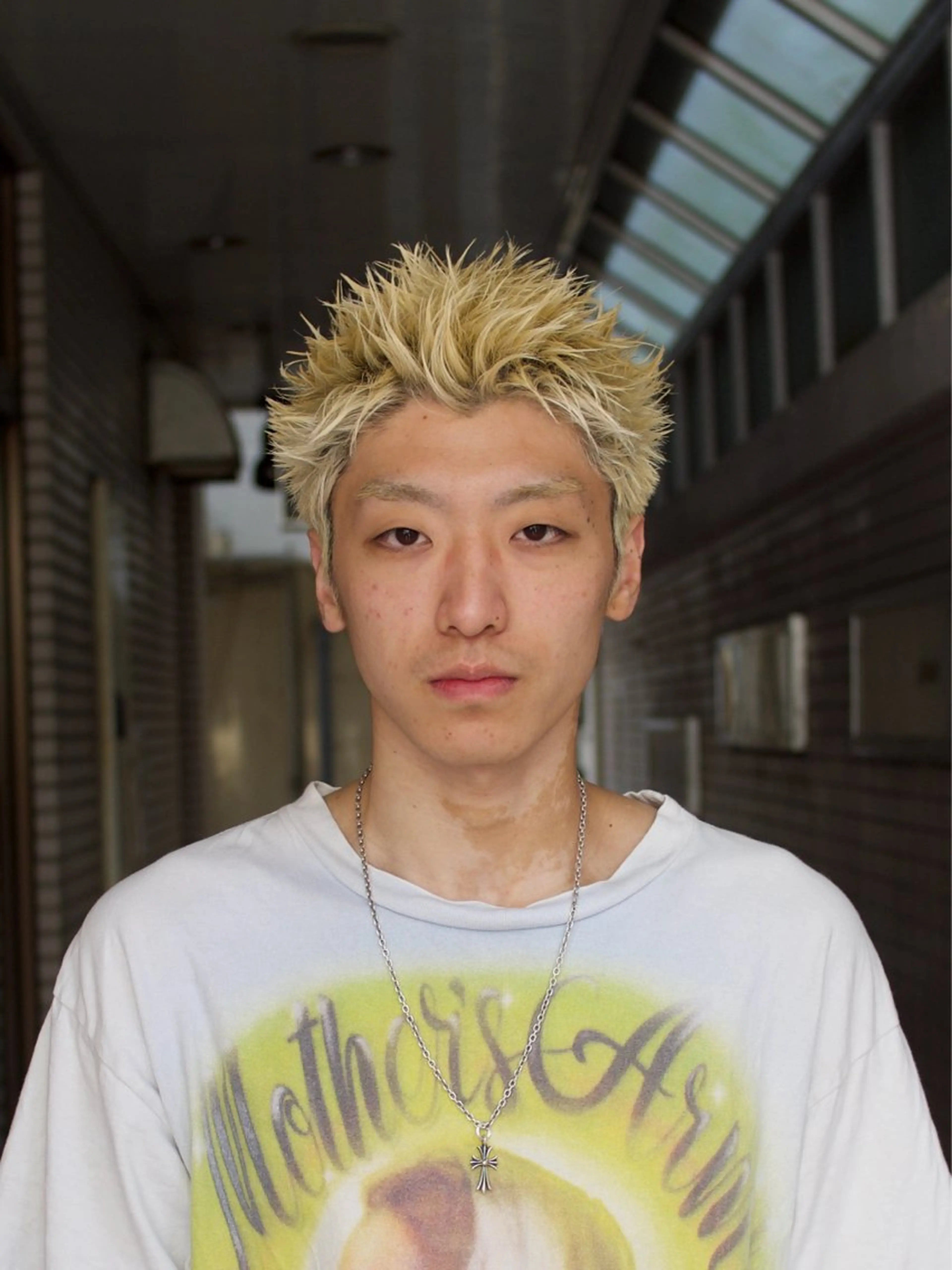 施術前シャンプーサービス ！メンズ人気No.1スパイキーショート！の写真