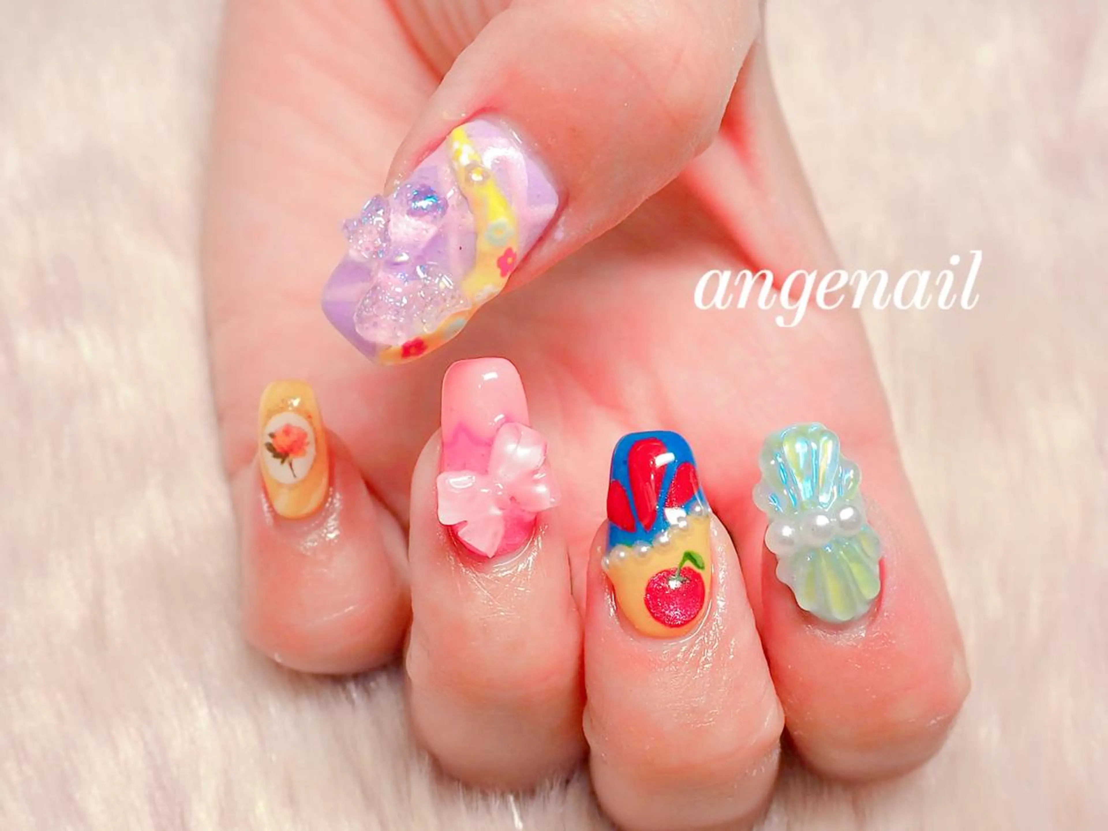 ネイル オーナーネイリスト MAKIのネイルデザイン