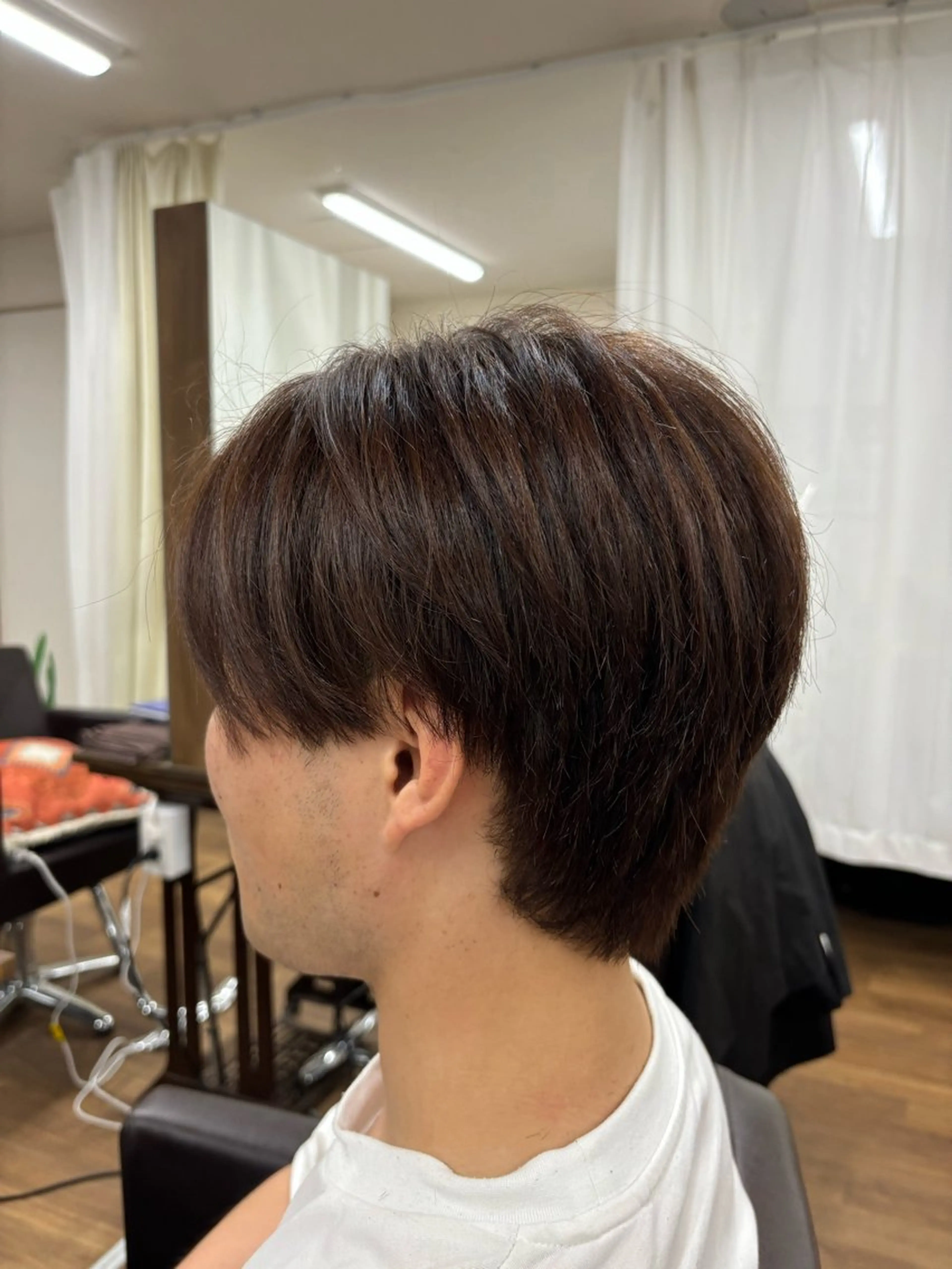 カラー メンズ 森田 滉平のヘアスタイル