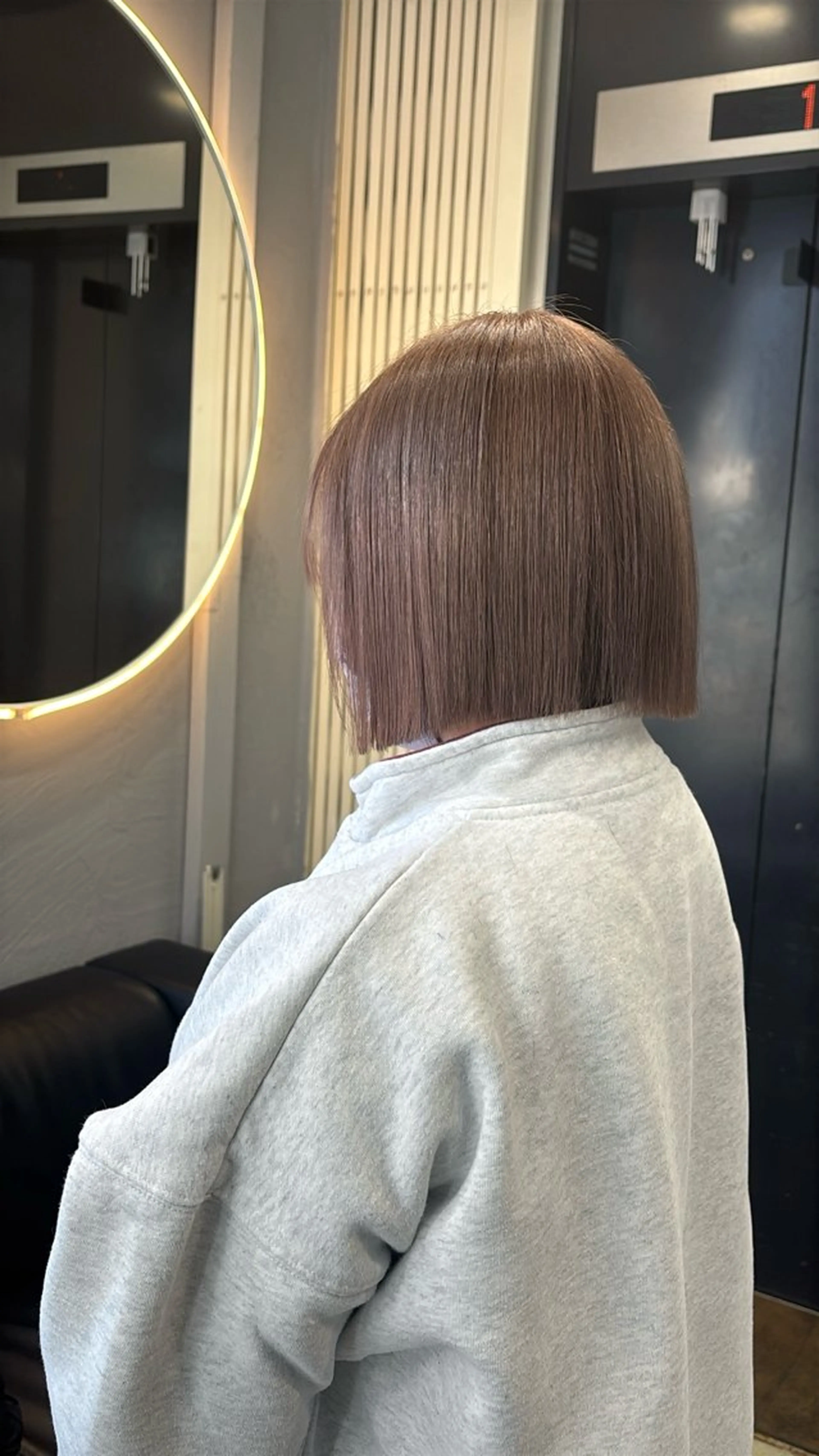 ミディアム ヘアカラー トリートメント 韓国ヘア/ブリーチ無 しWカラー/オリーブのヘアスタイル