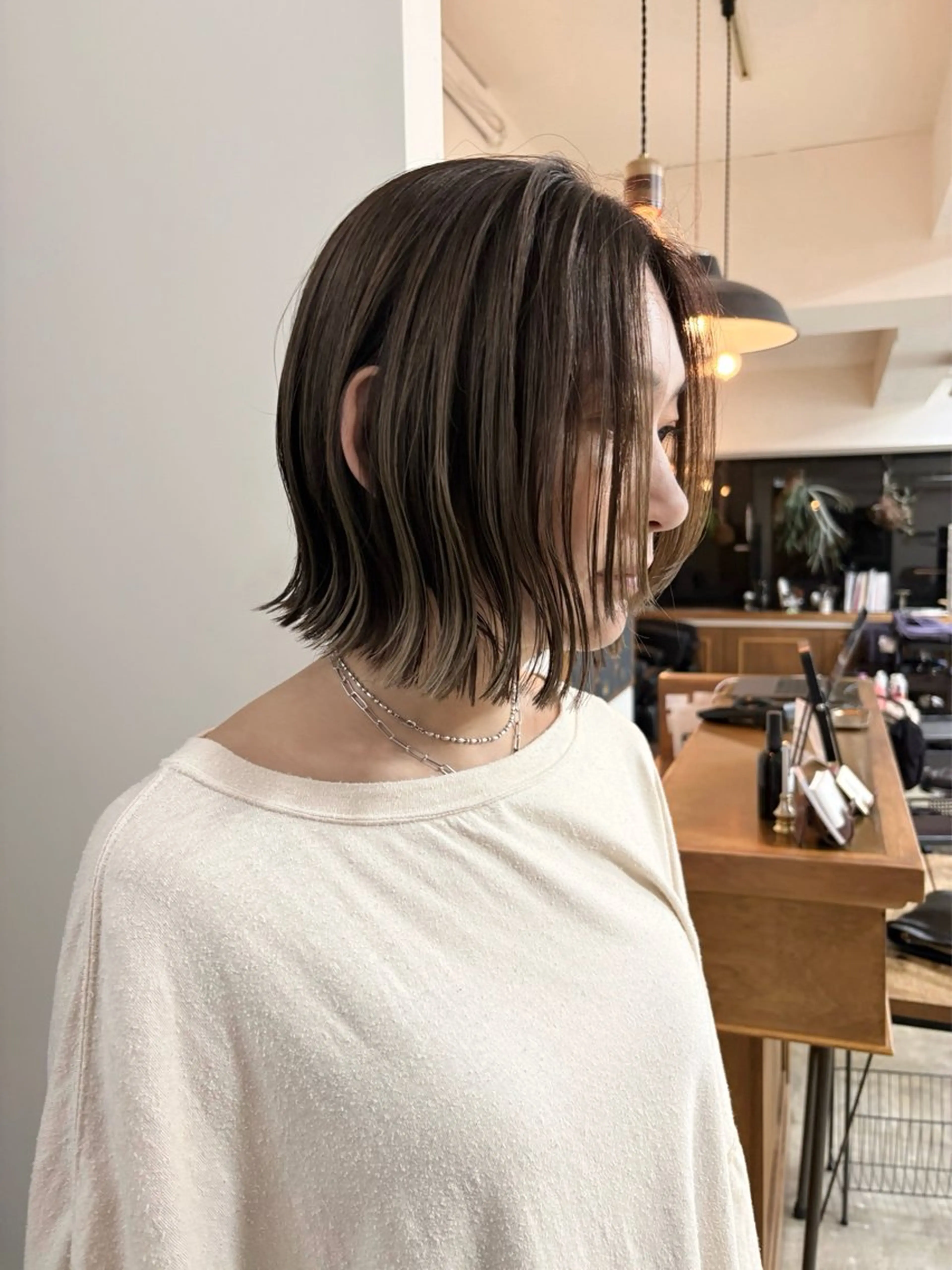 ミディアム カラー ブリーチ ハイライトカラー ボブ ハイライト カット ヘアカラー トリートメント takada kohのヘアスタイル