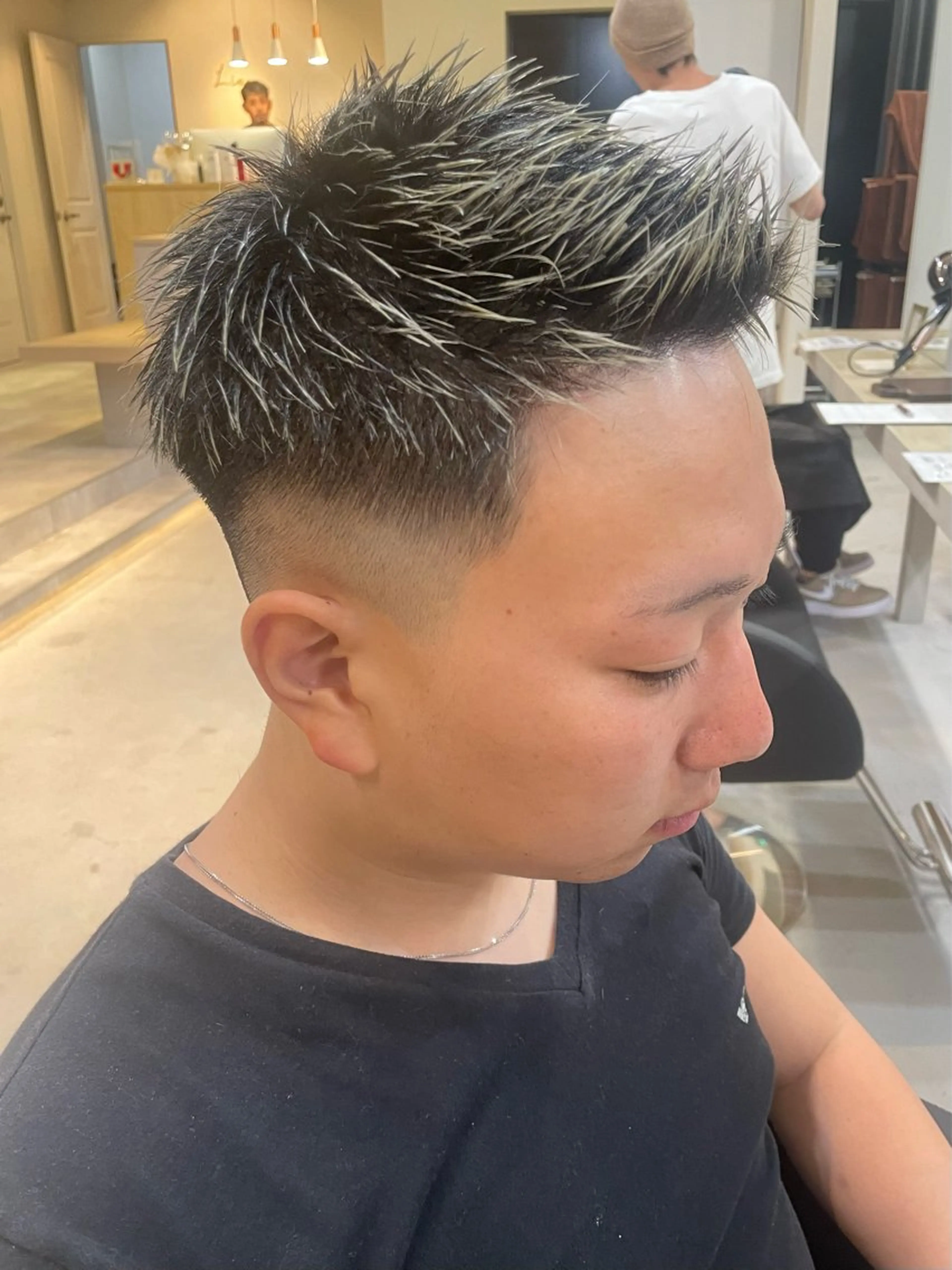 ショート メンズ AKI 🐉のヘアスタイル