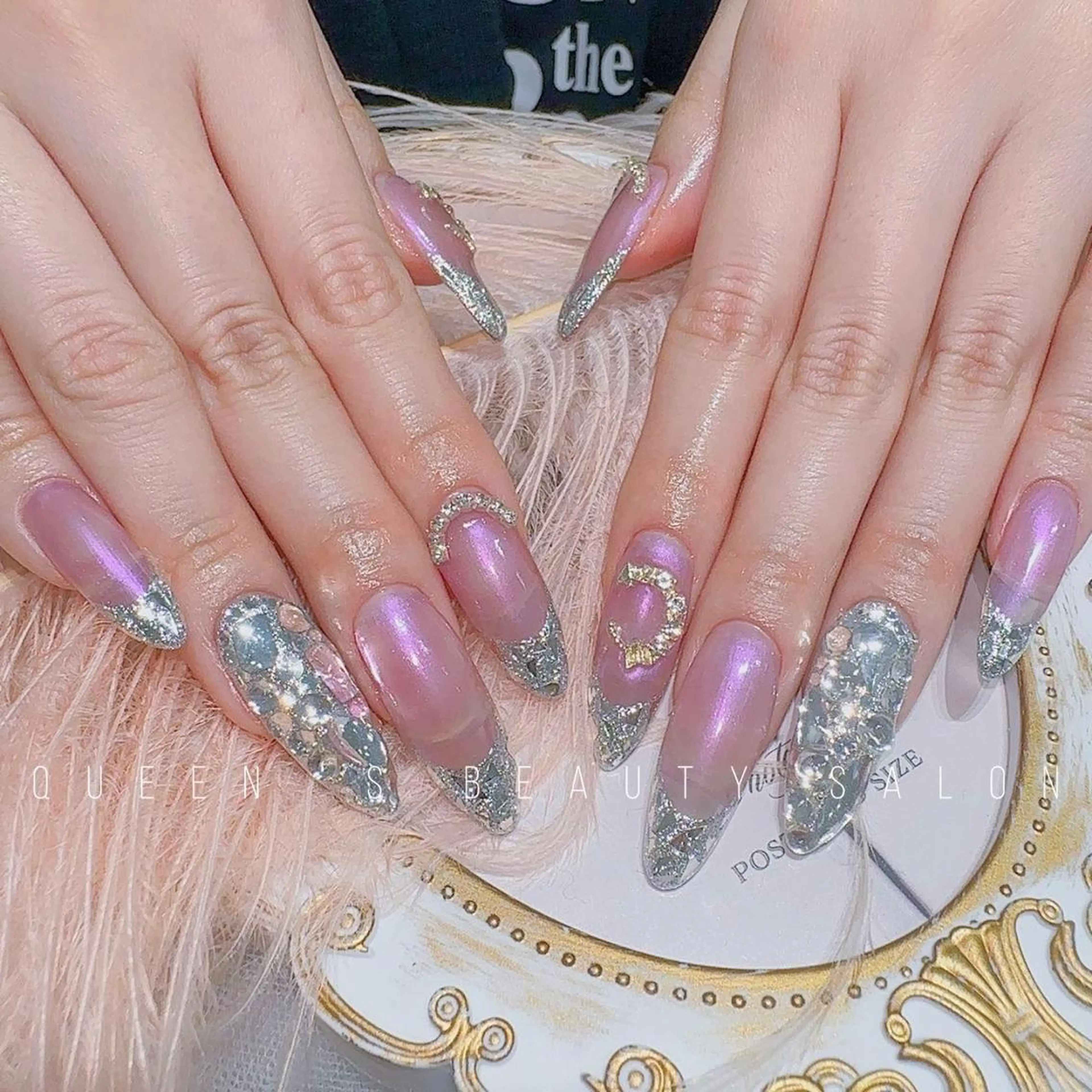 ネイル ハンドネイル Queens マオのネイルデザイン