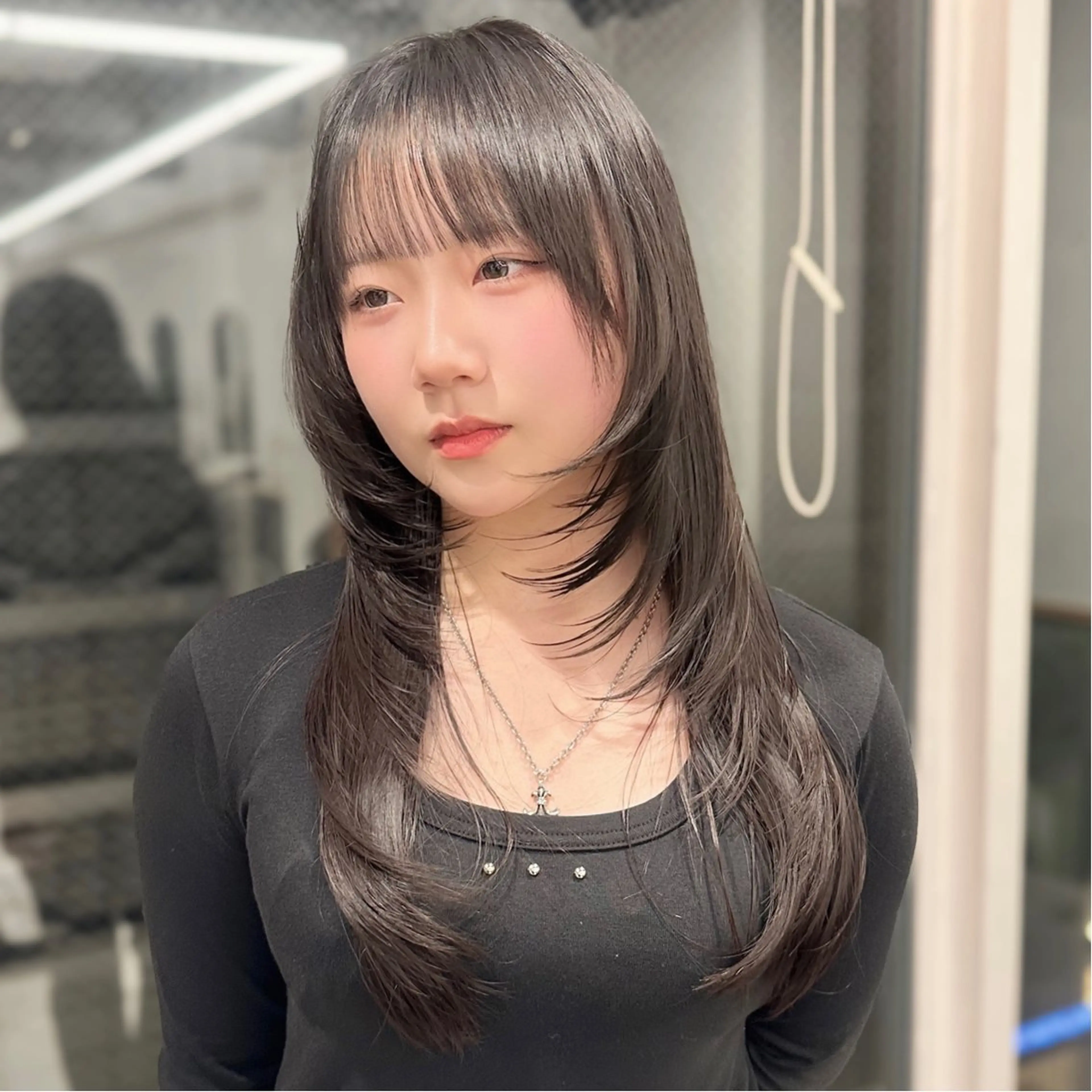 セミロング カラー カット ヘアカラー トリートメント ブリーチなし/レイヤ ー特化🌈Tommyのヘアスタイル