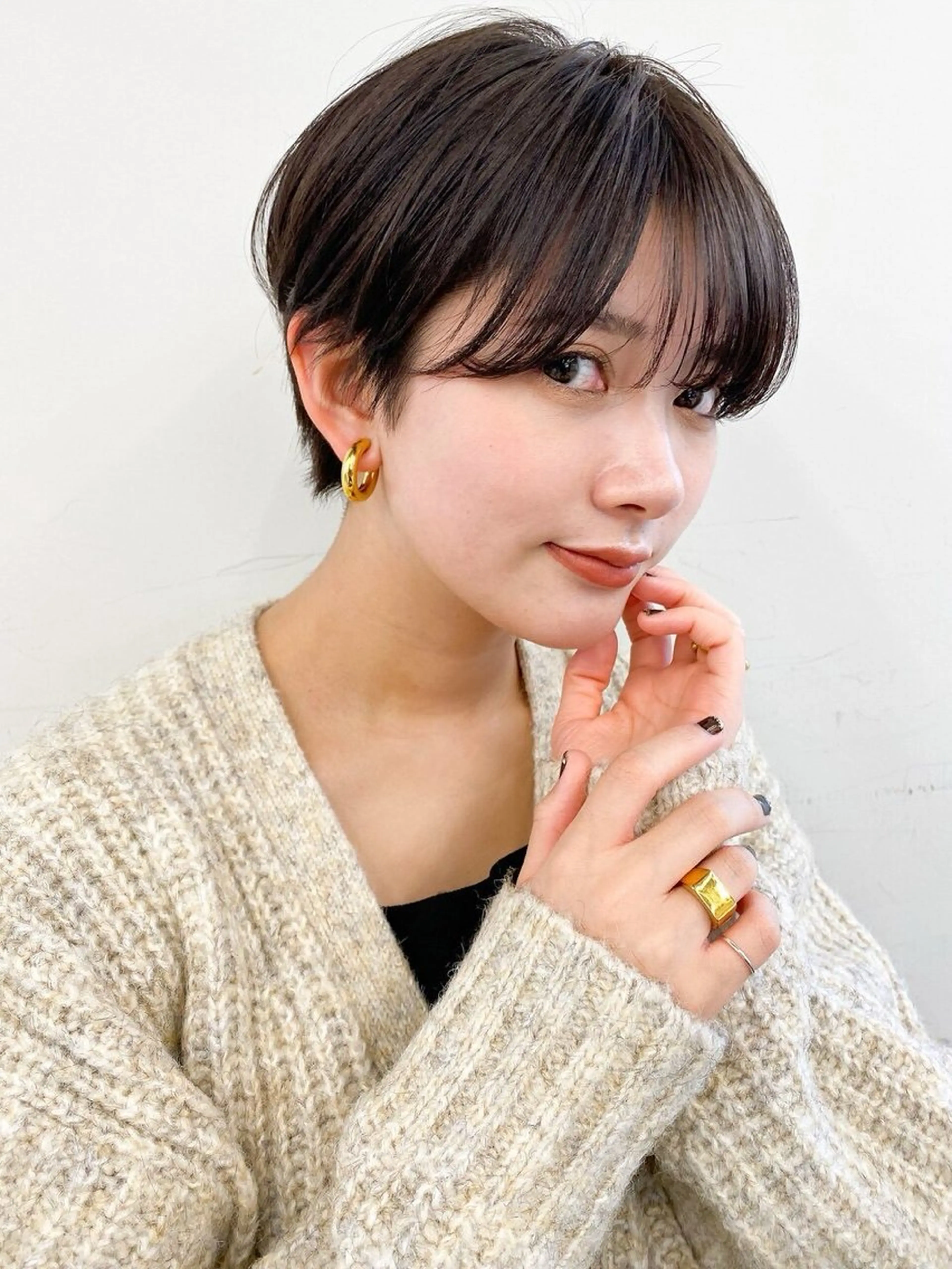 ショート 岡田 拓真のヘアスタイル
