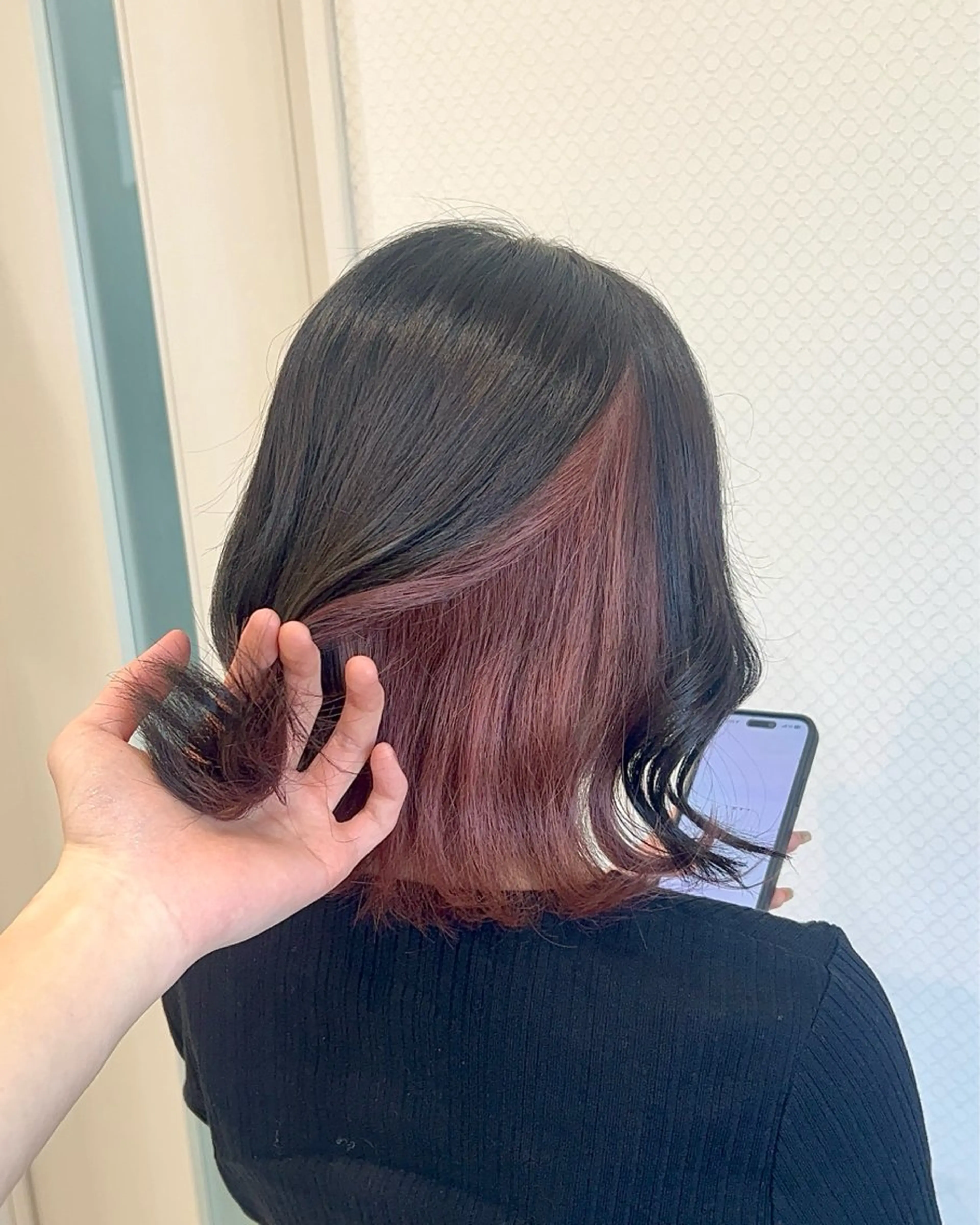 ミディアム カラー 黒髪 インナーカラー ピンクカラー ヘアカラー 大竹里旺/belle /インナーカラーのヘアスタイル