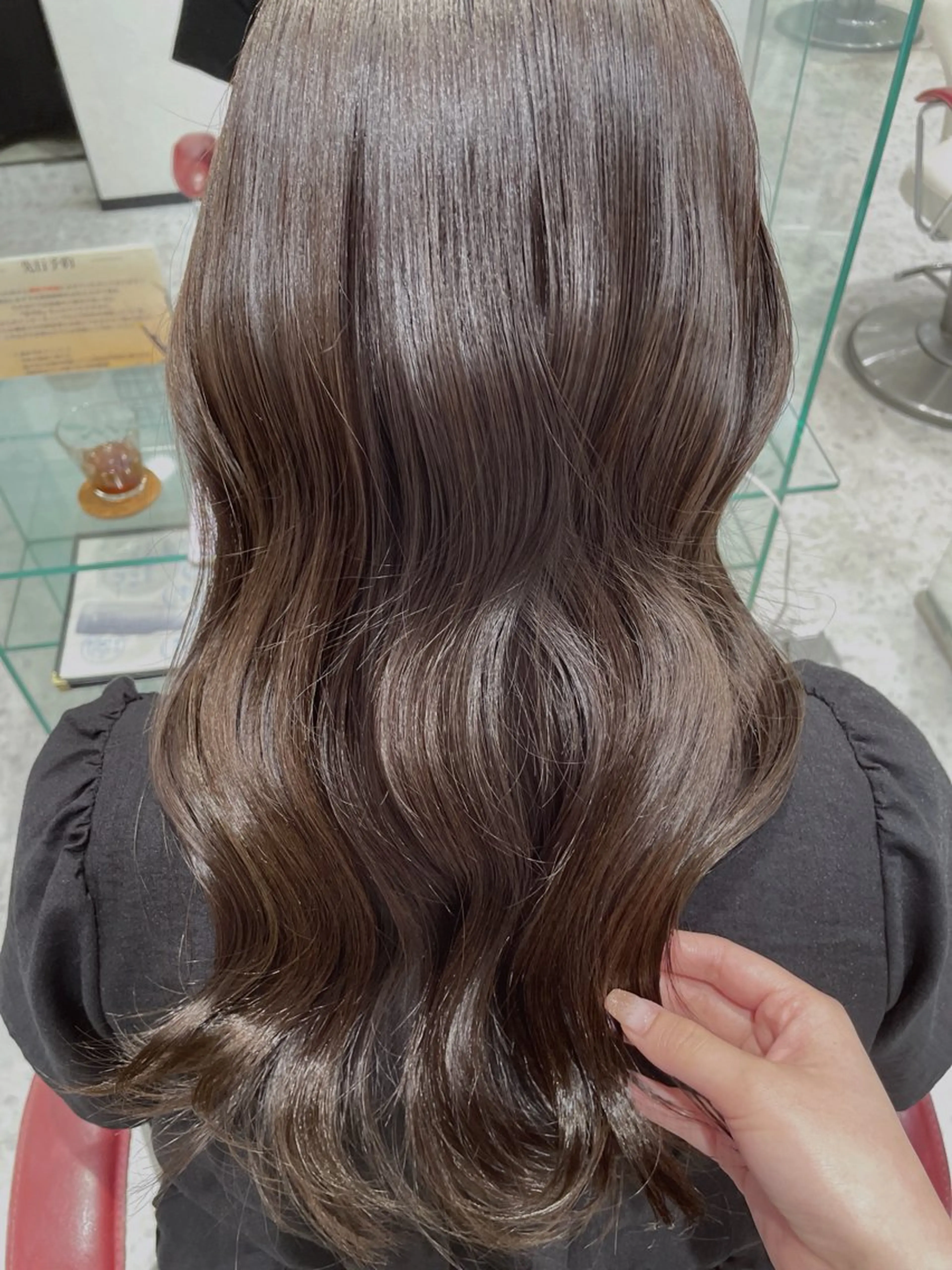 ロング カラー kanami .のヘアスタイル