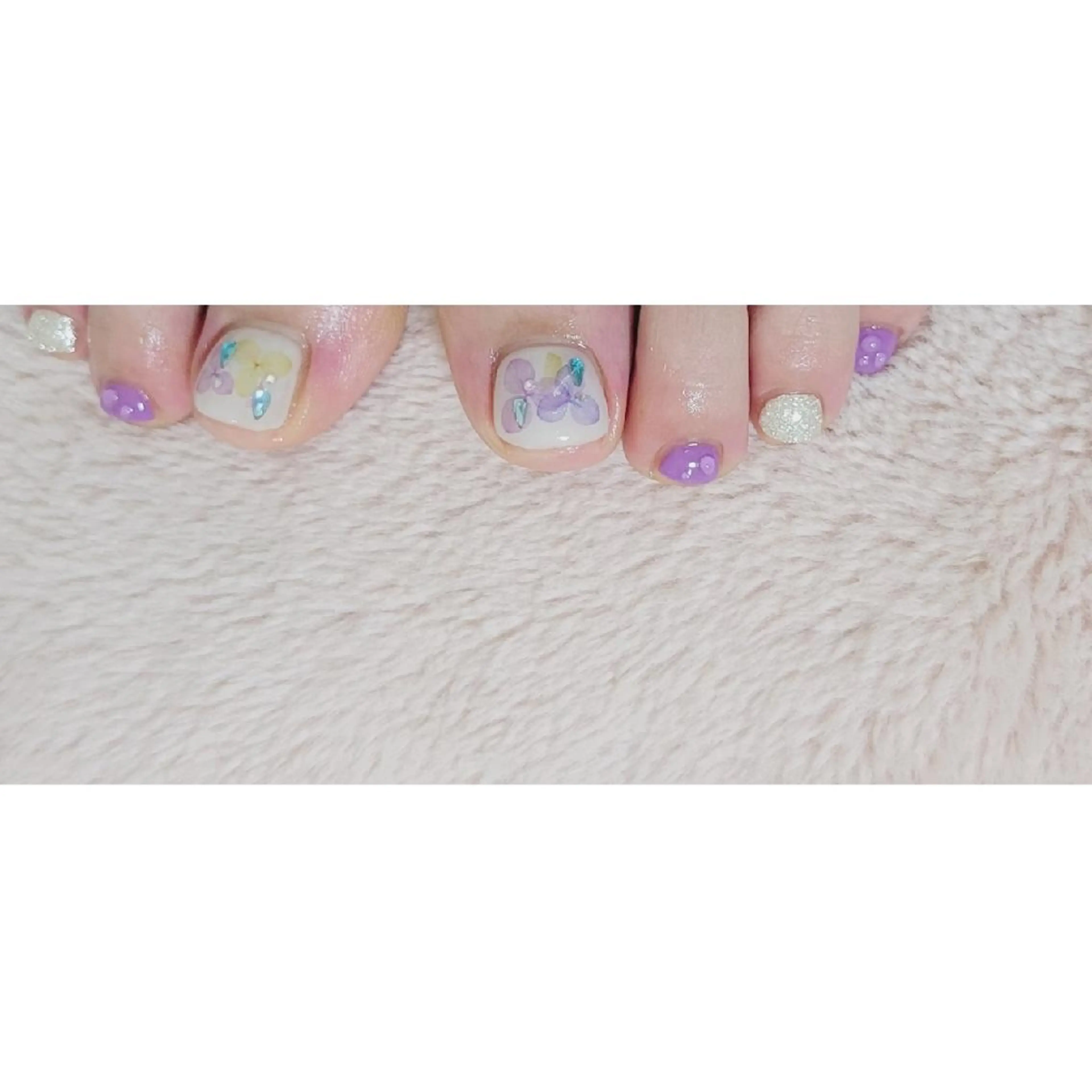 ネイル フットネイル ネイルサロンほっこり kanaのネイルデザイン