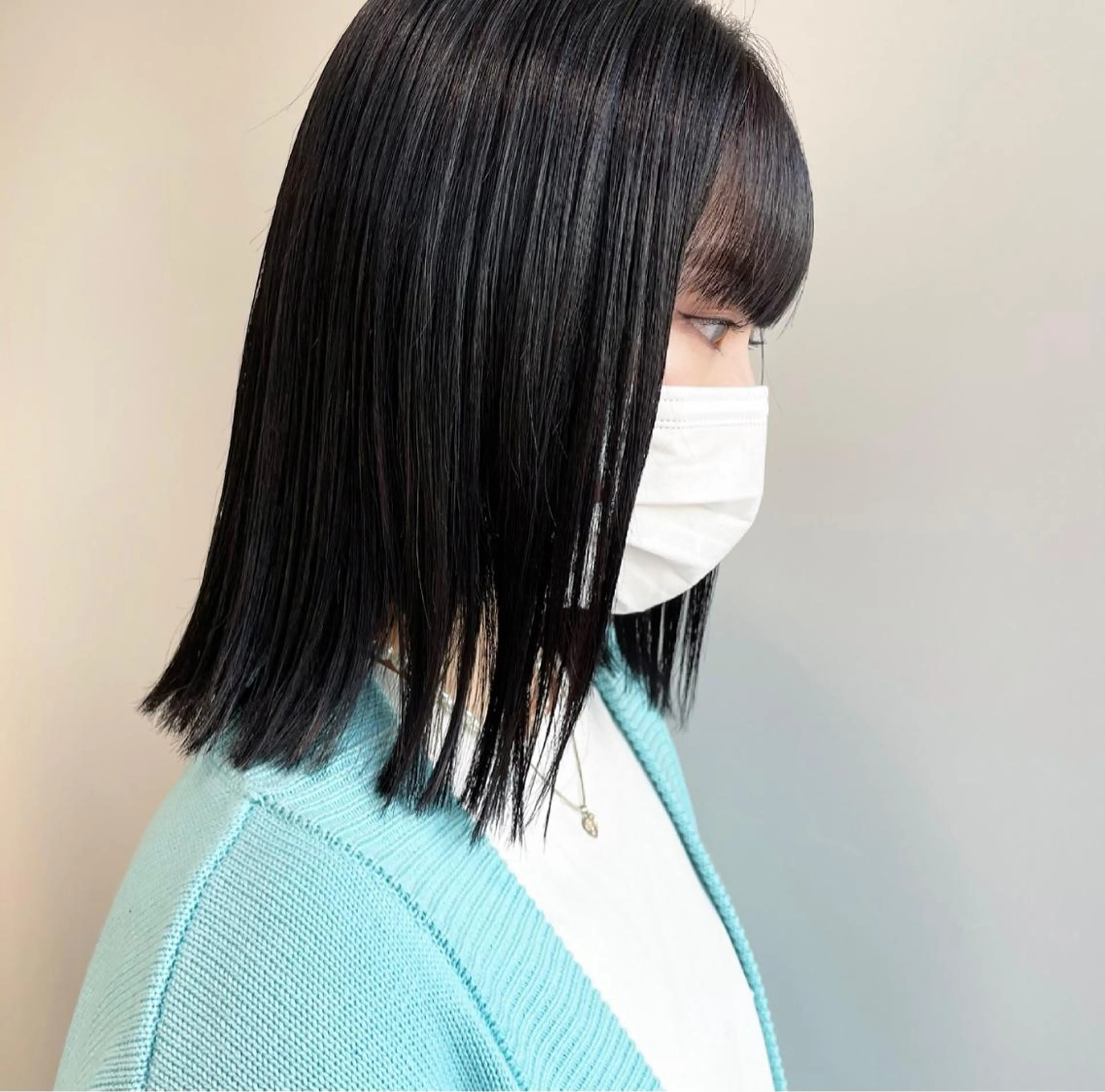 カラー 山口 莉奈のヘアスタイル