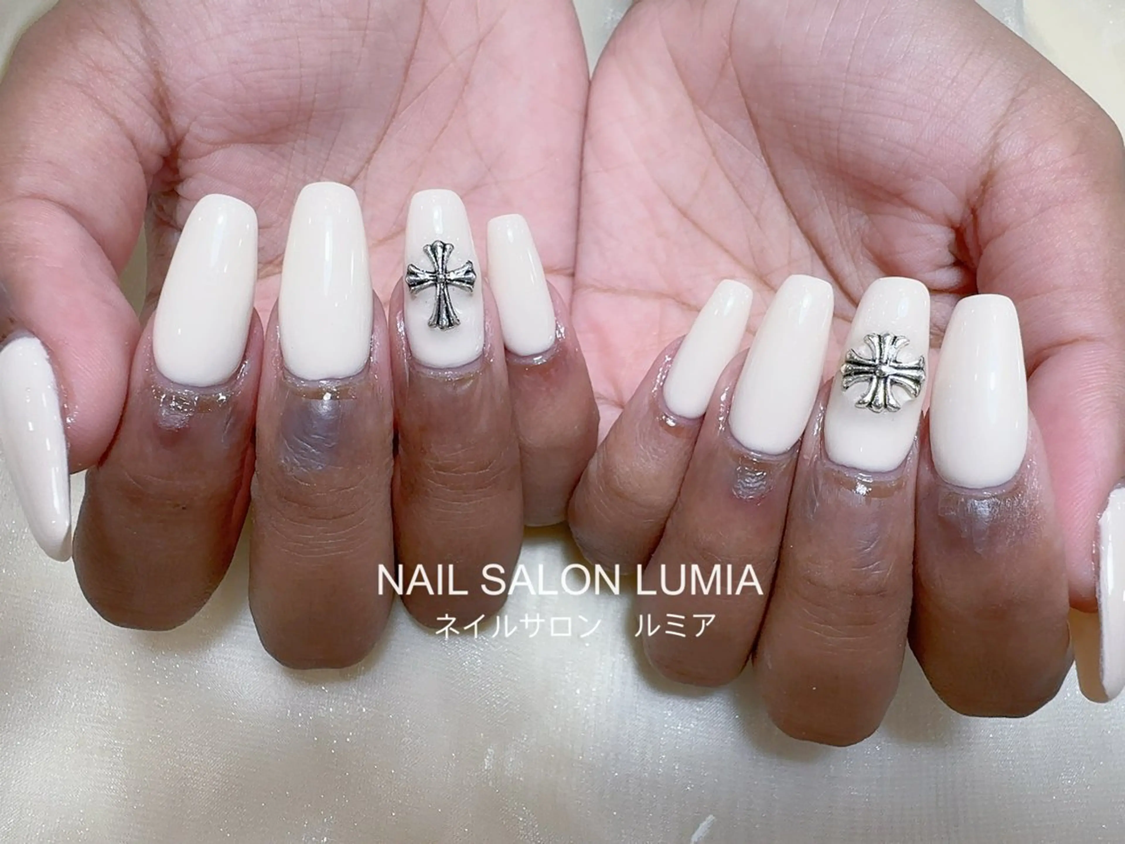 ネイル ハンドネイル ネイルサロン ルミア Lumia 店長のネイルデザイン