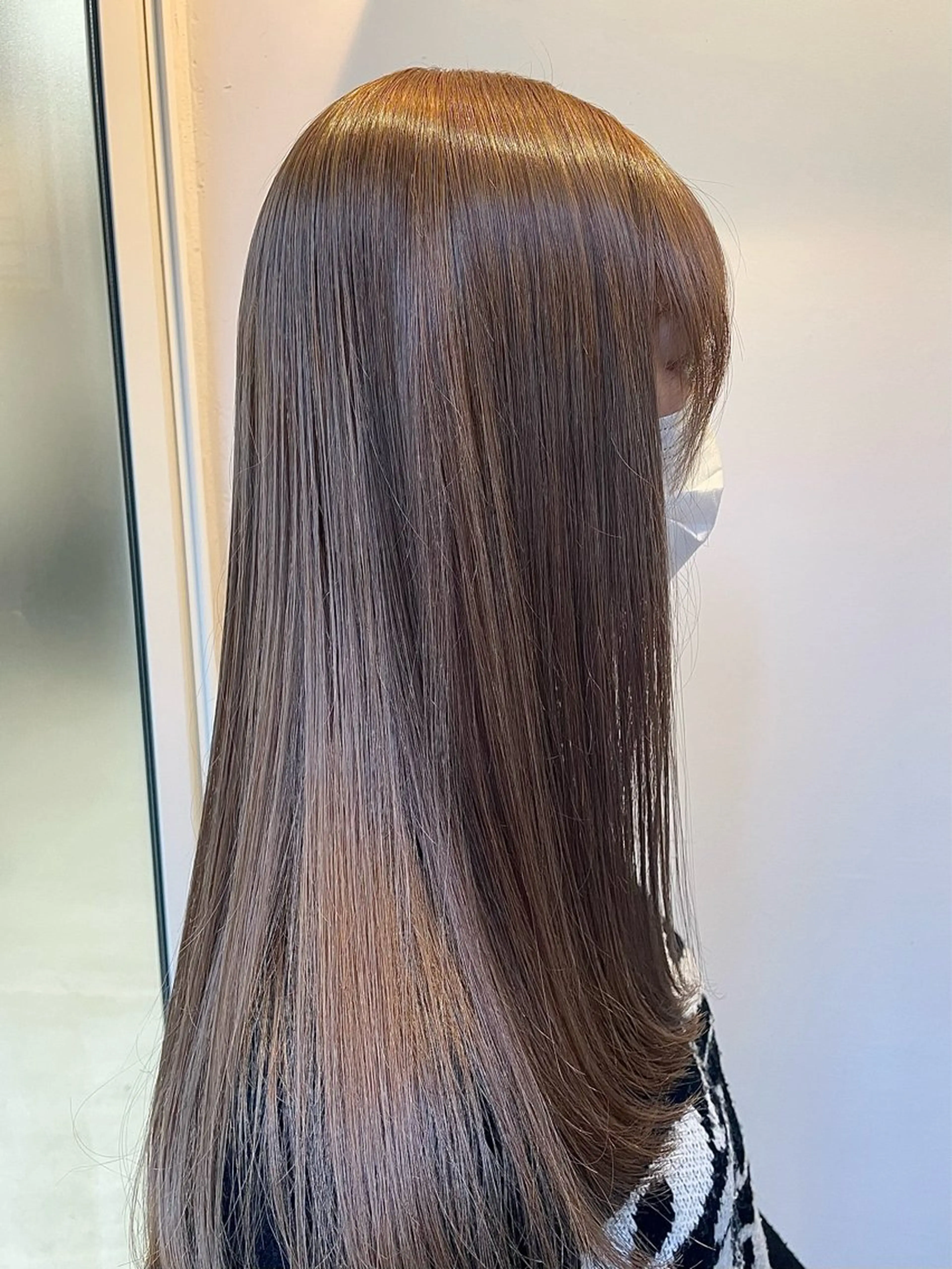 セミロング トリートメント 暖色カラーボブカット 🍇⛄️佐藤愛里のヘアスタイル