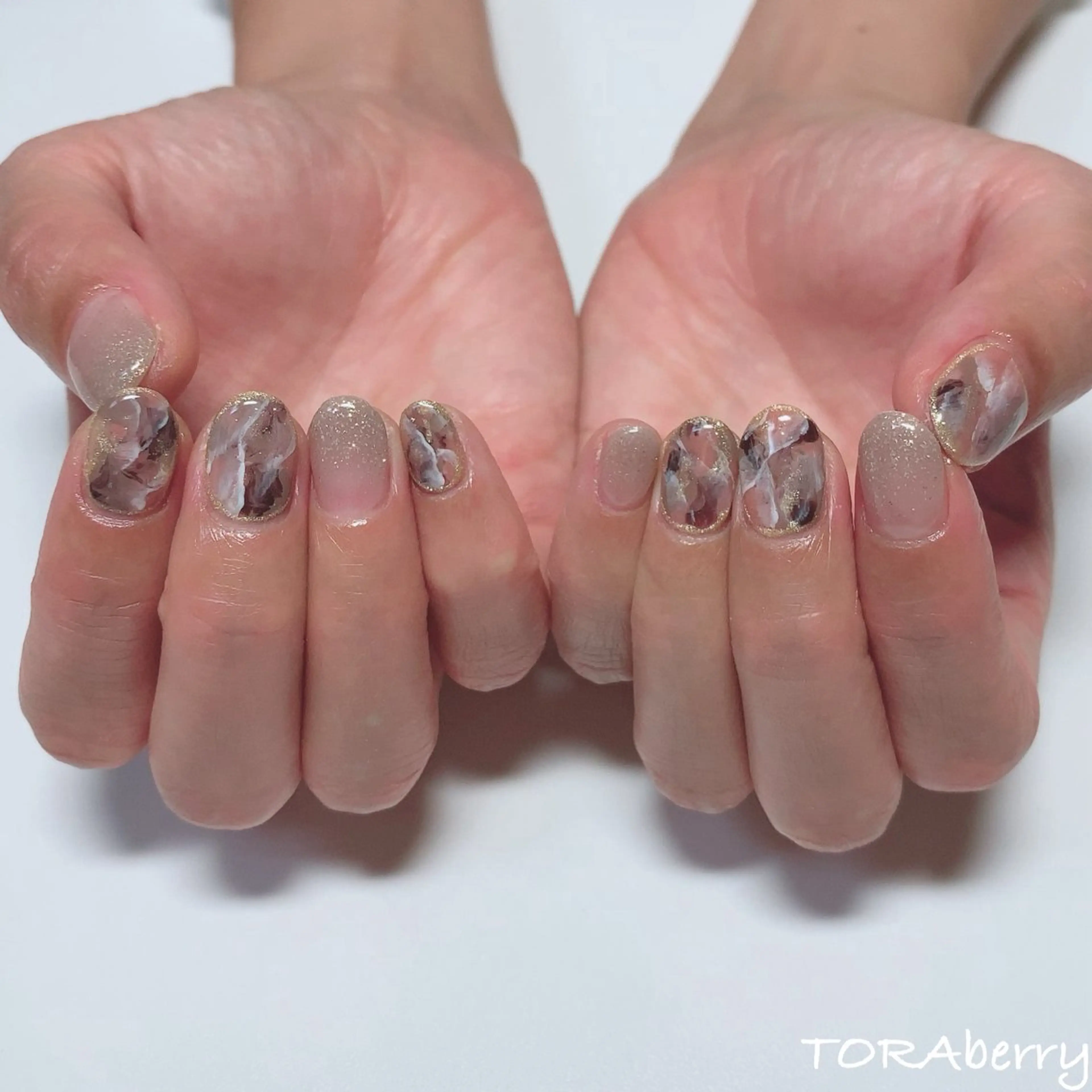 ネイル ネイリスト なつみのネイルデザイン