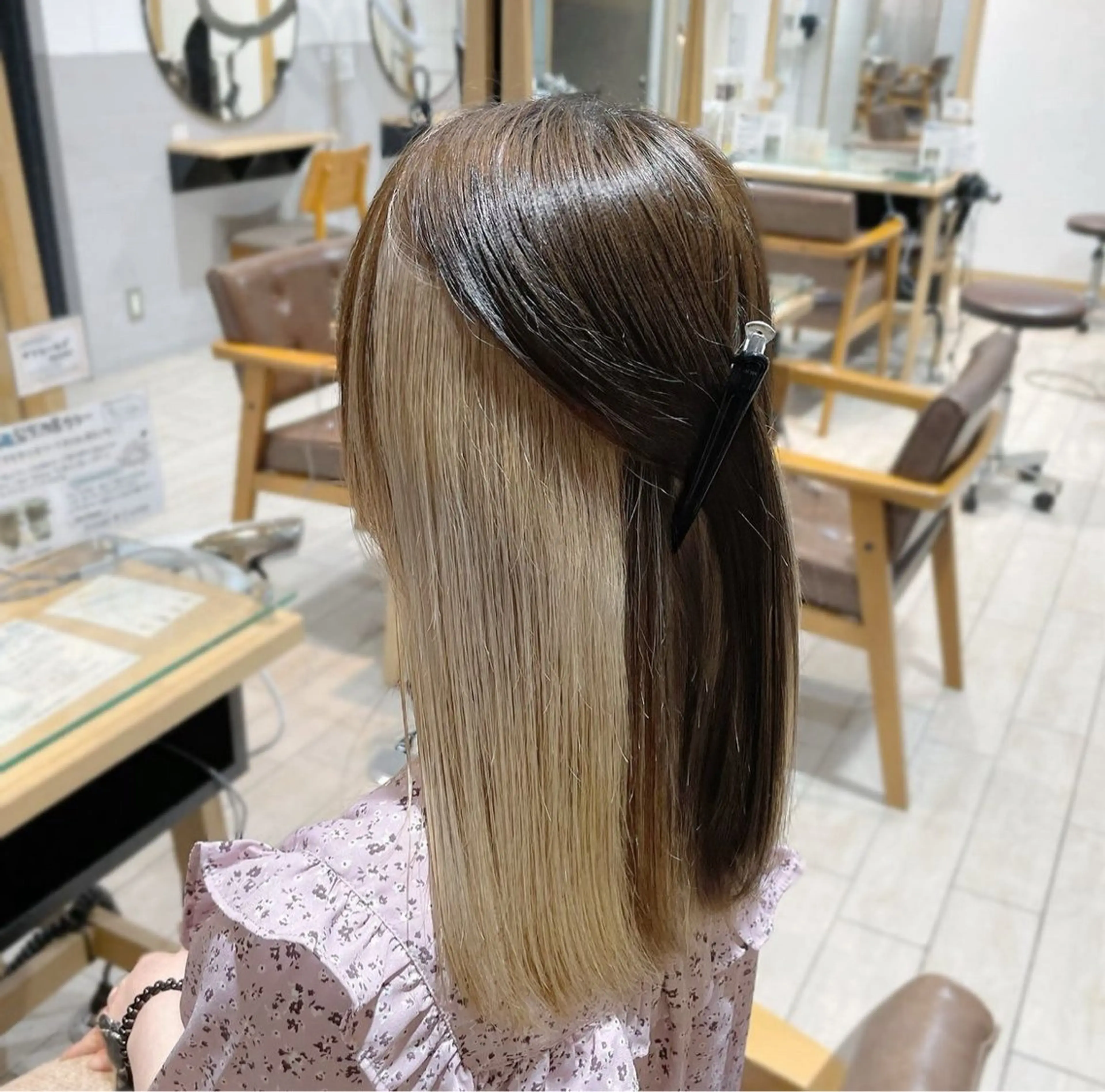 カラー ベージュカラー ミルクティーベージュ Rui🦩ショート カット モデル募集中のヘアスタイル