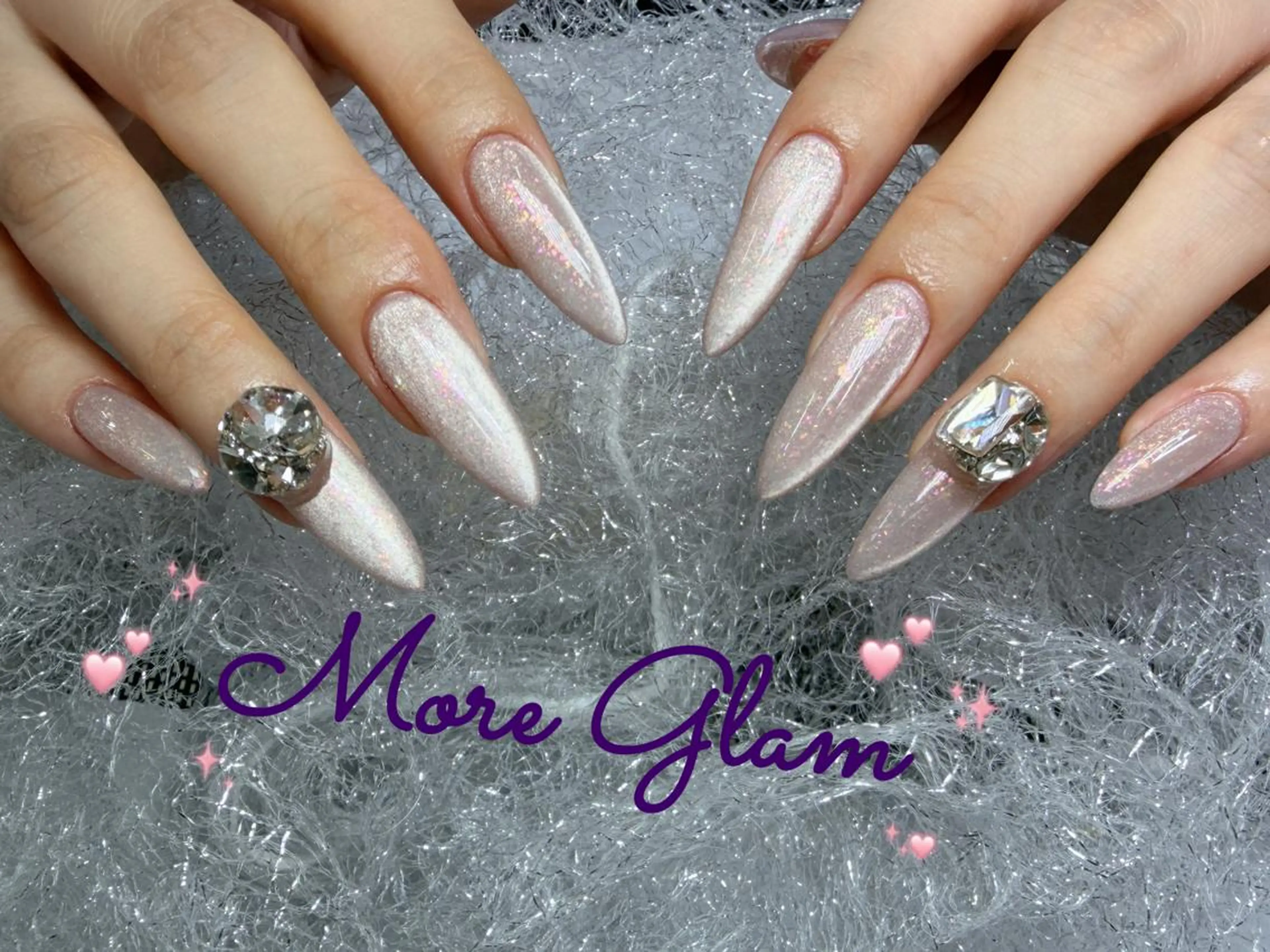 ネイル 長さ出し フットネイル フレンチネイル ジェルネイル ガラスフレンチ MoreGlam ネイルのネイルデザイン