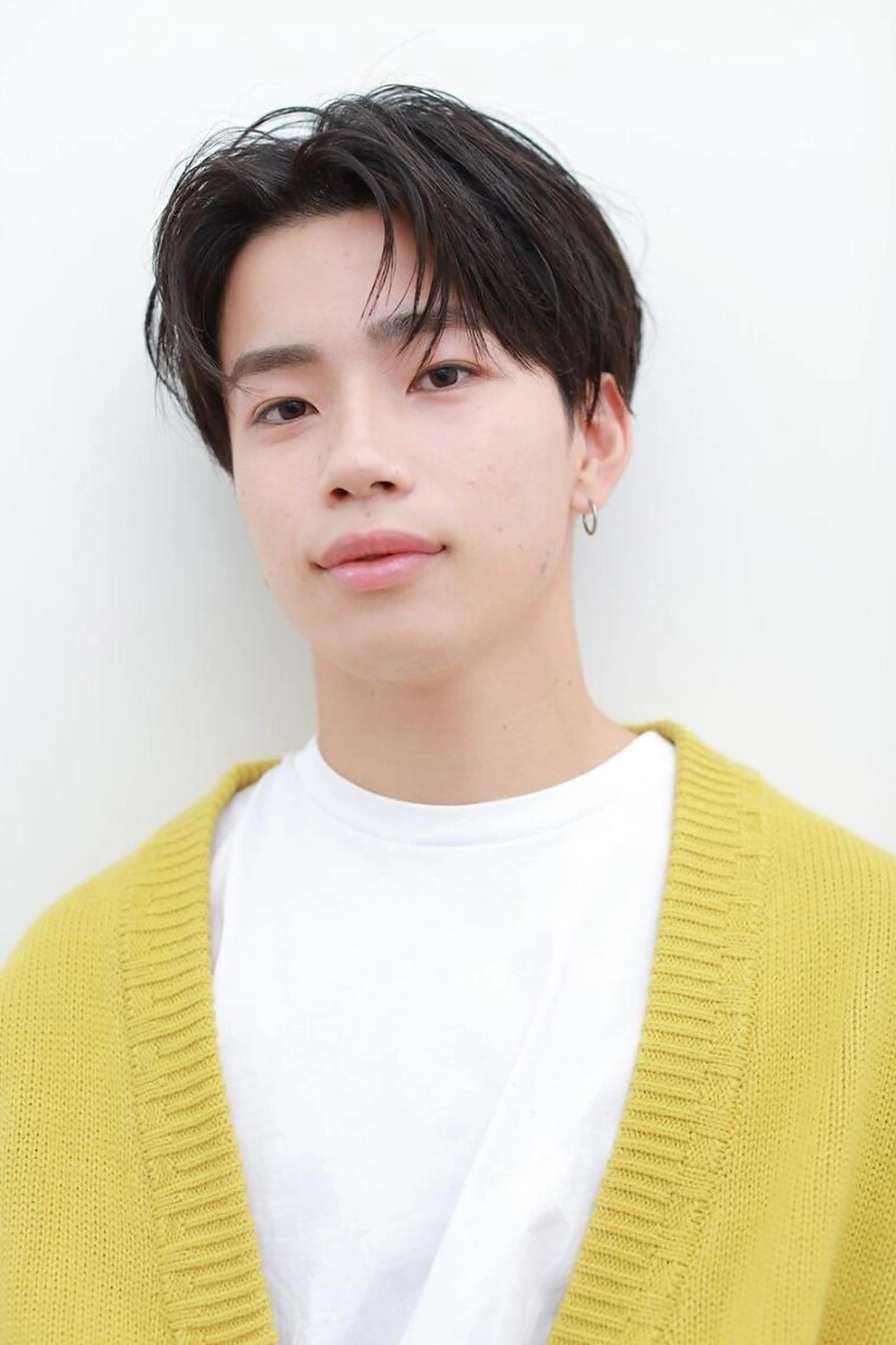 メンズ☘️カット+ナチュラルパーマ+眉毛カット🎵¥10450→¥6980の写真