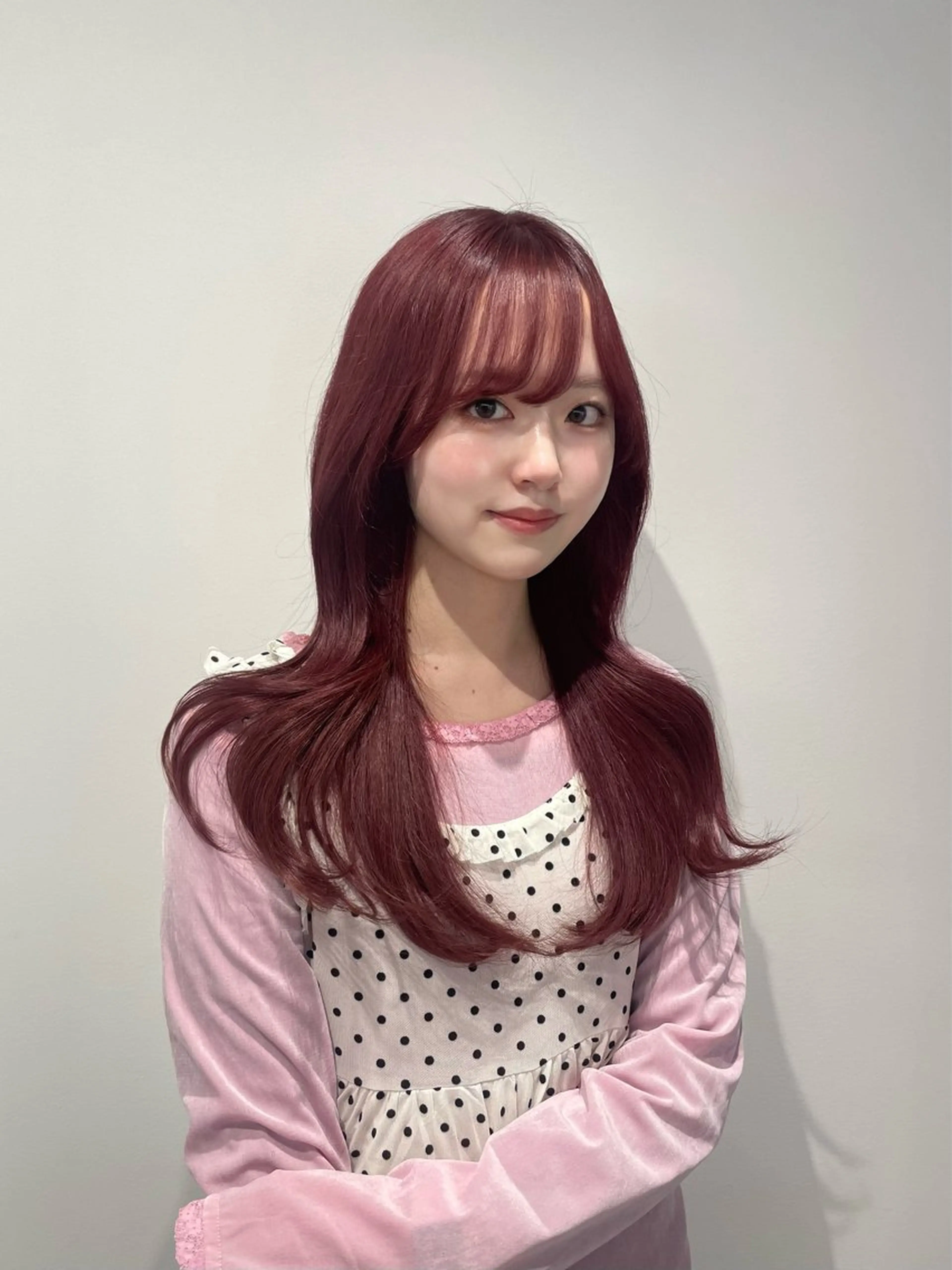 ロング カラー MINORI /レイヤーカットのヘアスタイル