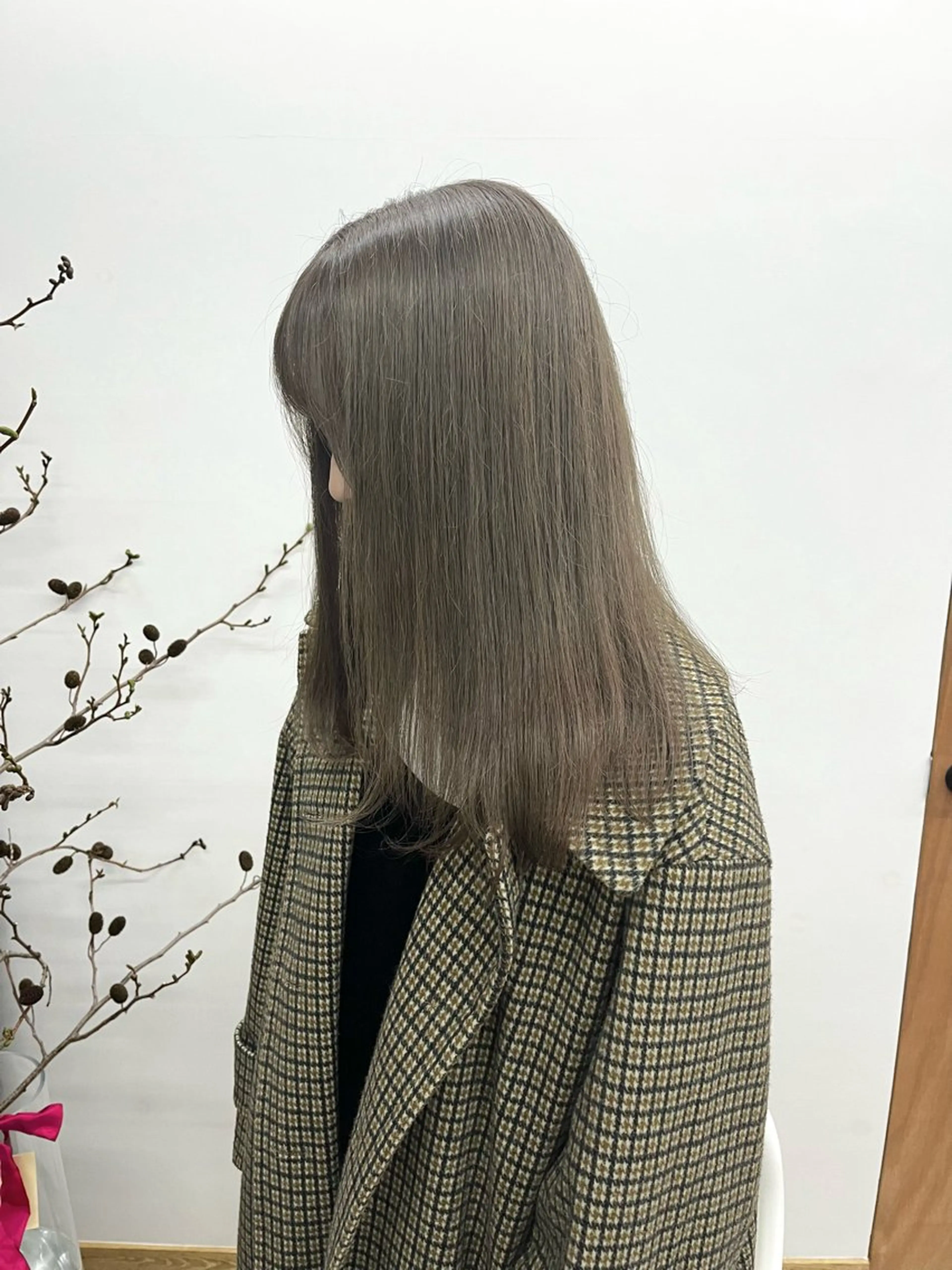 セミロング カラー ヘアアレンジ ブリーチ ena/ブリーチなし 透明感・レイヤー🎀のヘアスタイル