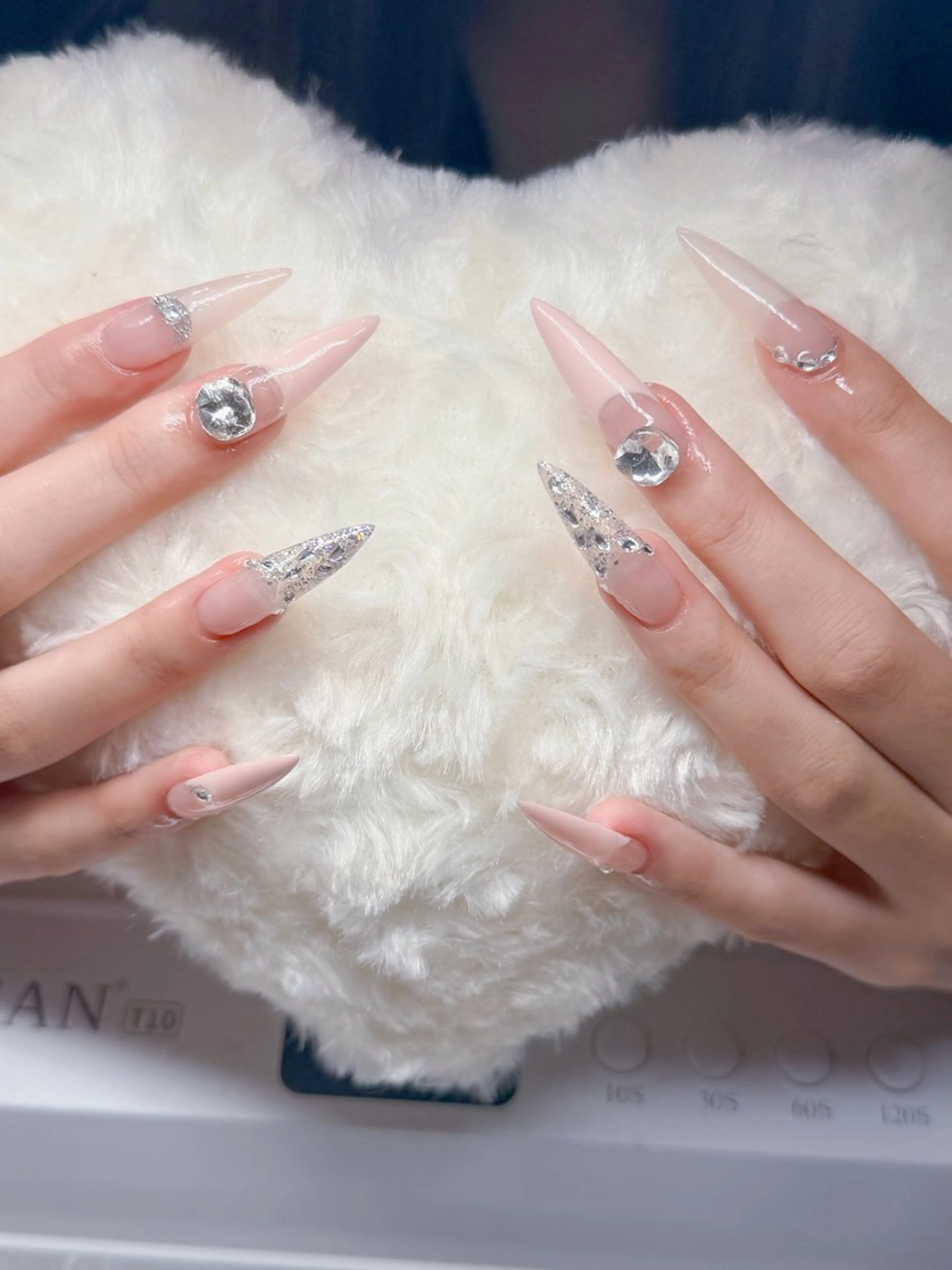 カラー RUBY NAIL& BEAUTY SPAのネイルデザイン