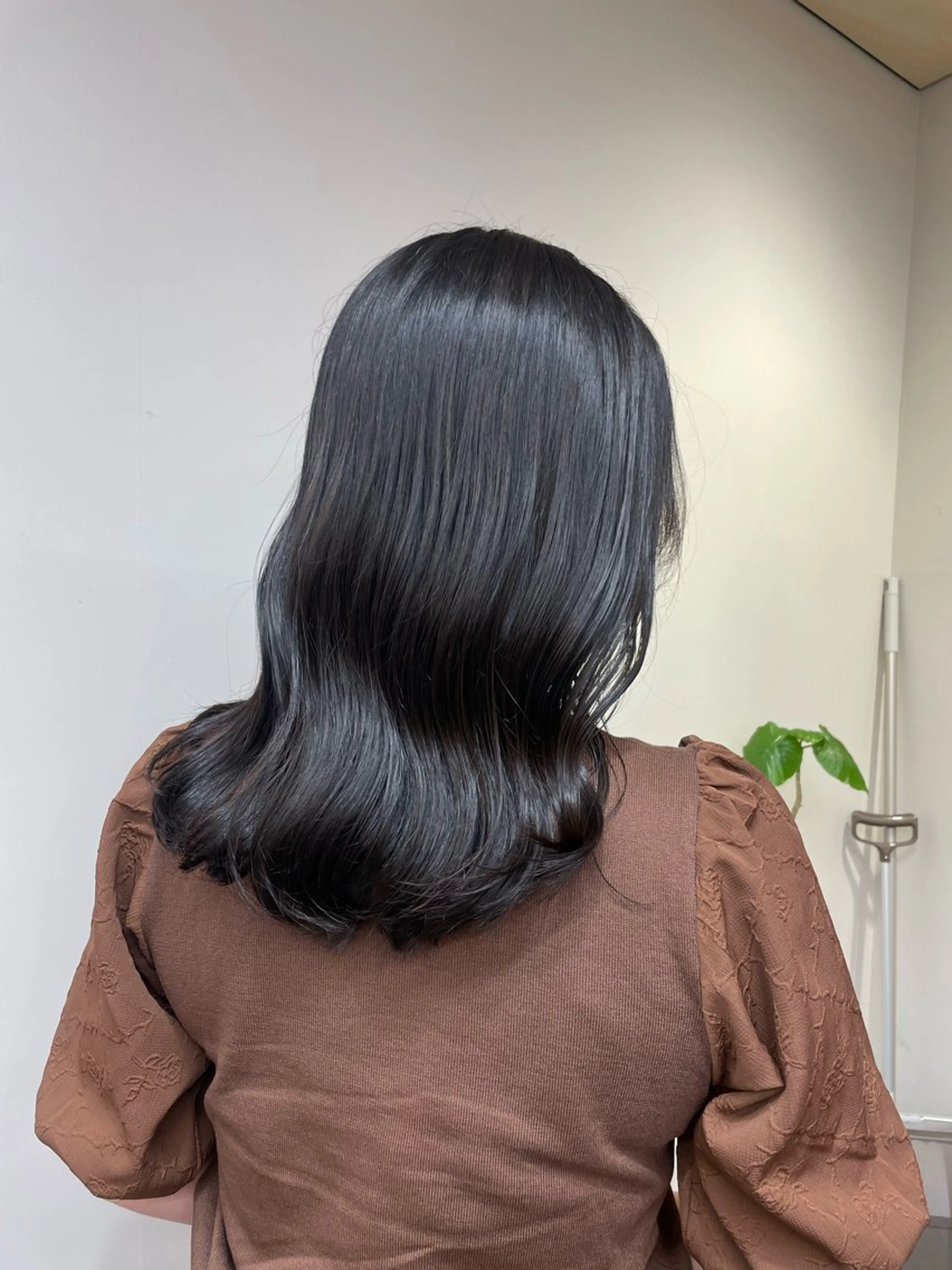 ミディアム ミズタ マイのヘアスタイル