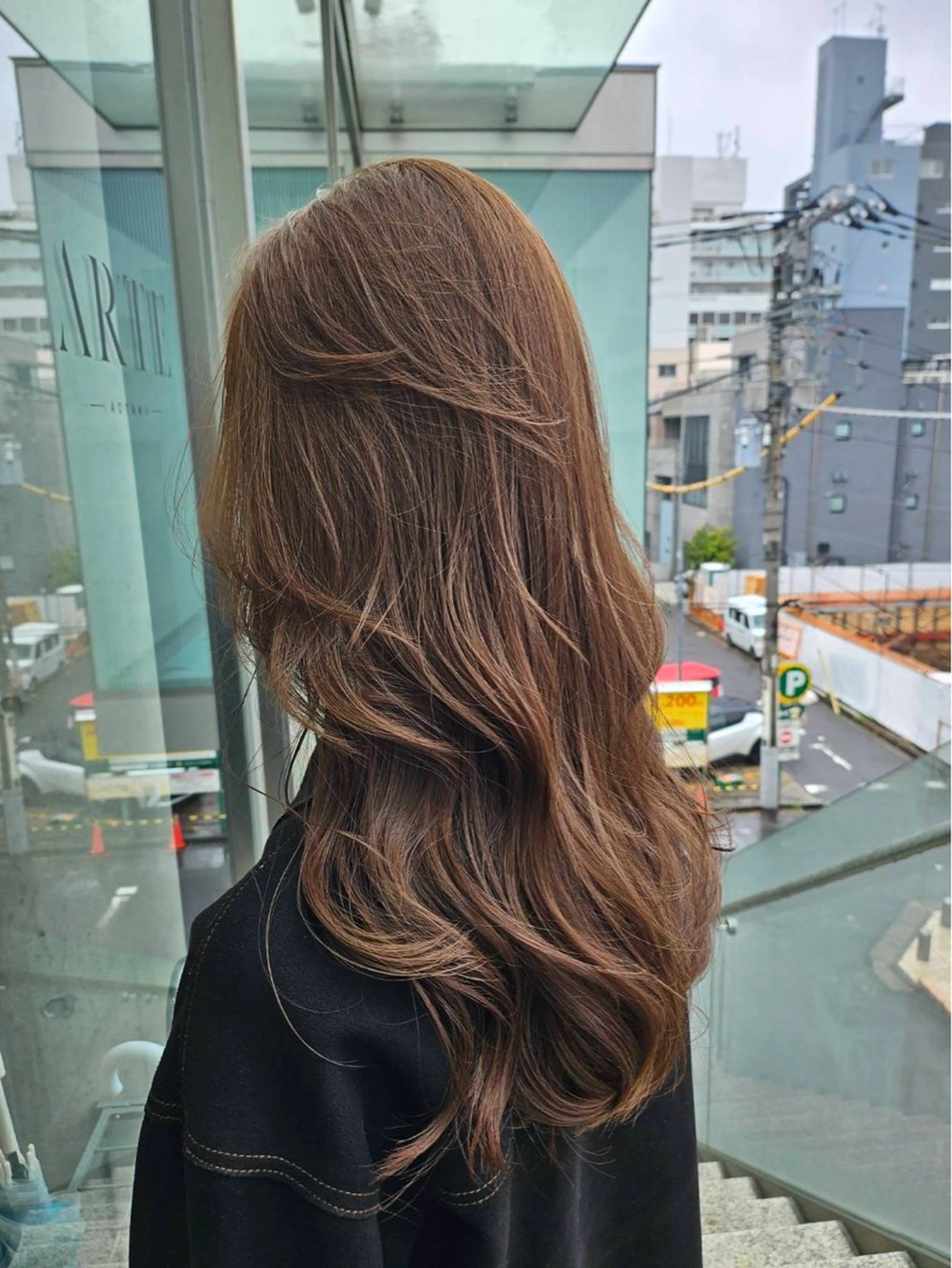 セミロング カラー カット ヘアカラー トリートメント 【銀座】艶髪/上品な カラー特化/涼/駅近のヘアスタイル