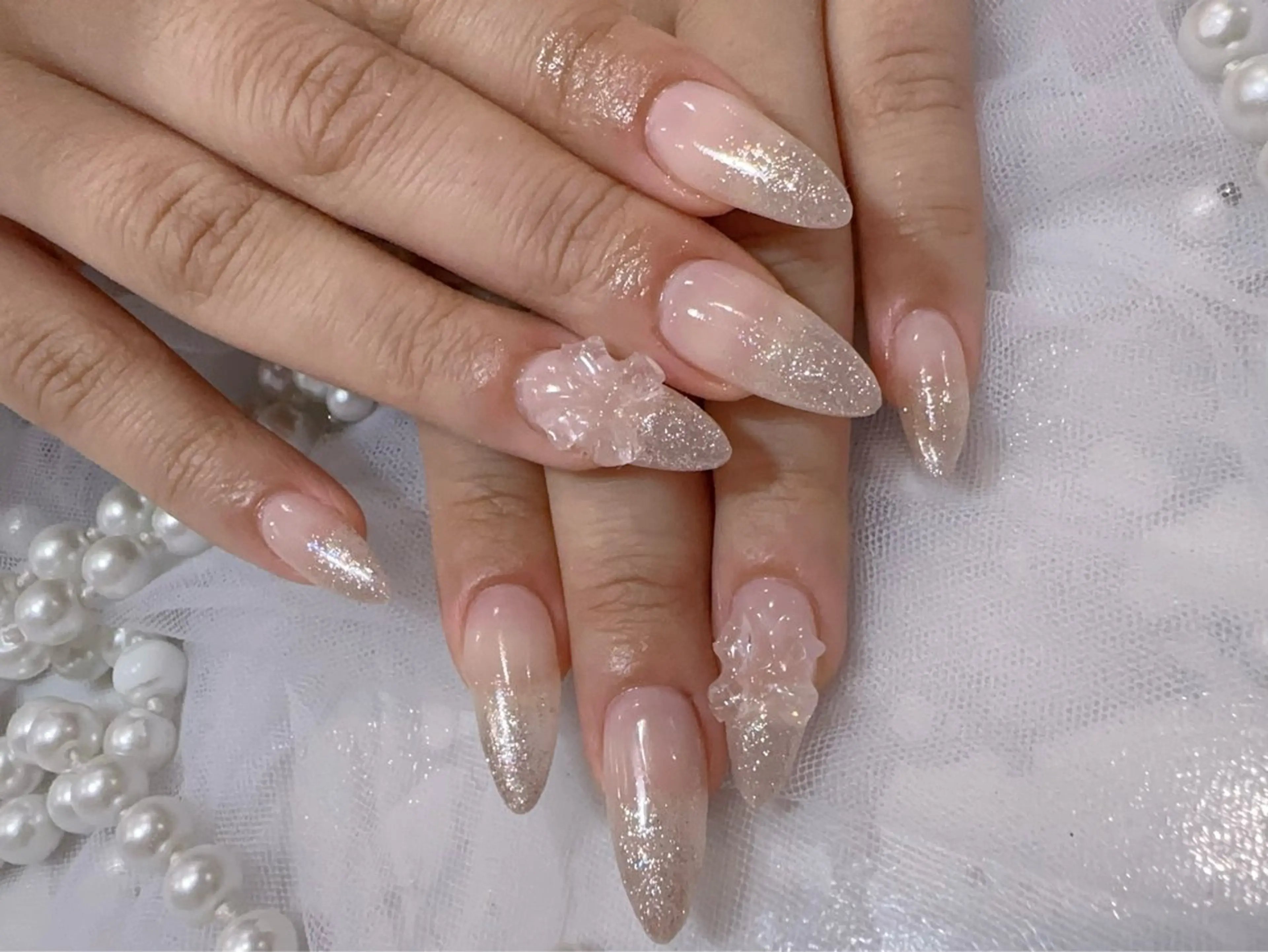 ネイル アートネイル フラッシュネイル フレンチネイル ジェルネイル ガラスフレンチ ハンドネイル You&Me Miyuのネイルデザイン