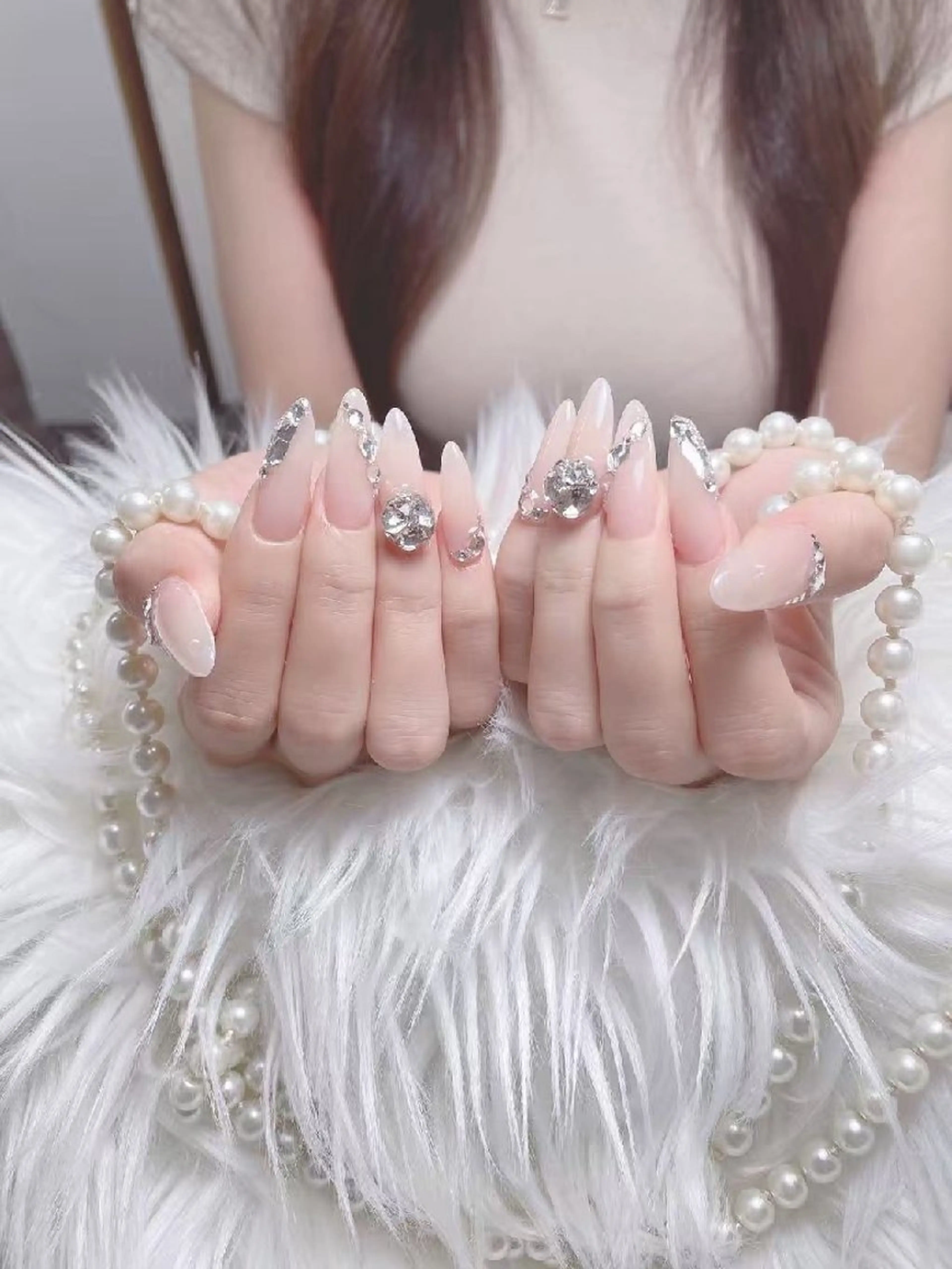 ネイル ENsalon AKIRAのネイルデザイン