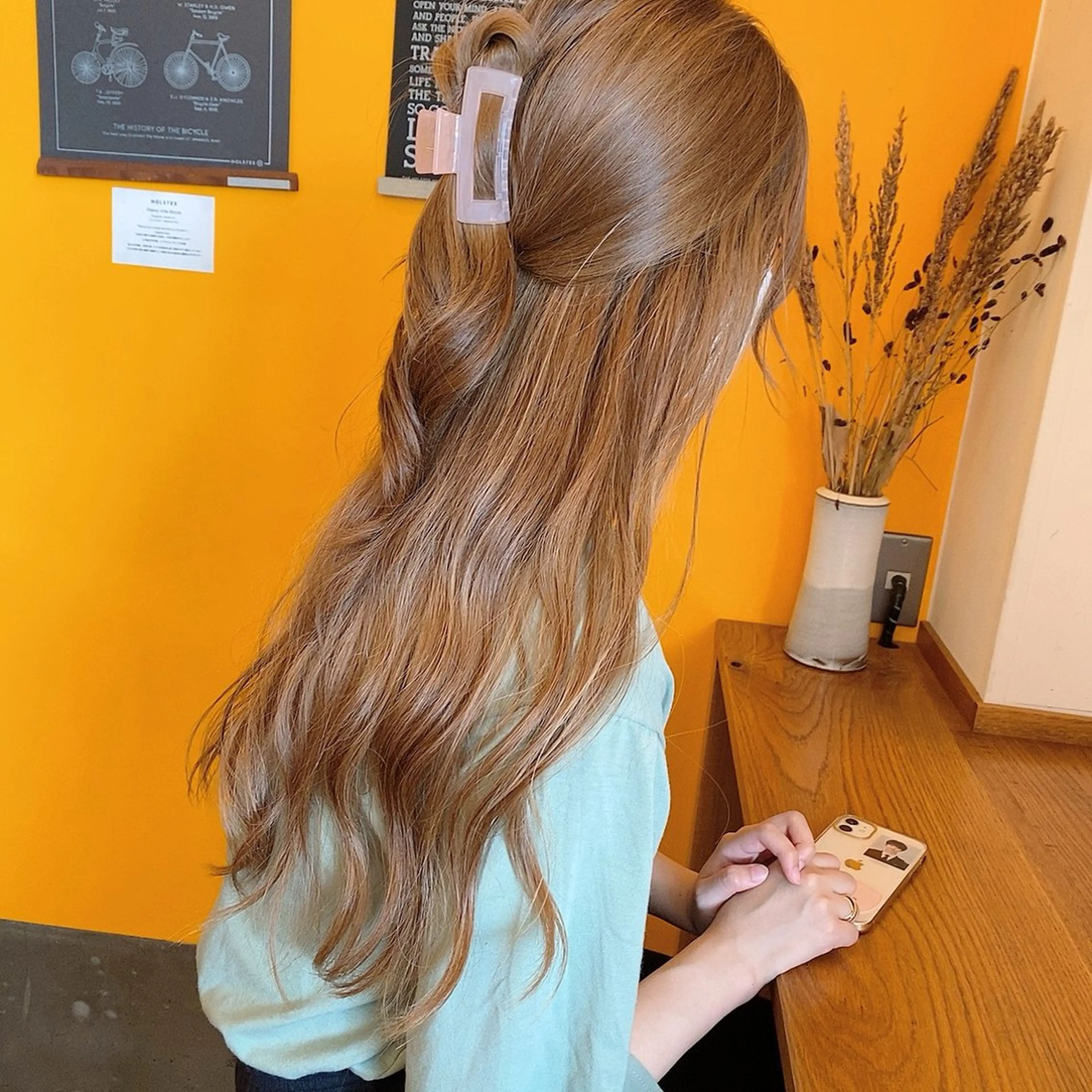 ロング カラー カット 艶髪韓国ヘア 💘小笠原涼華のヘアスタイル