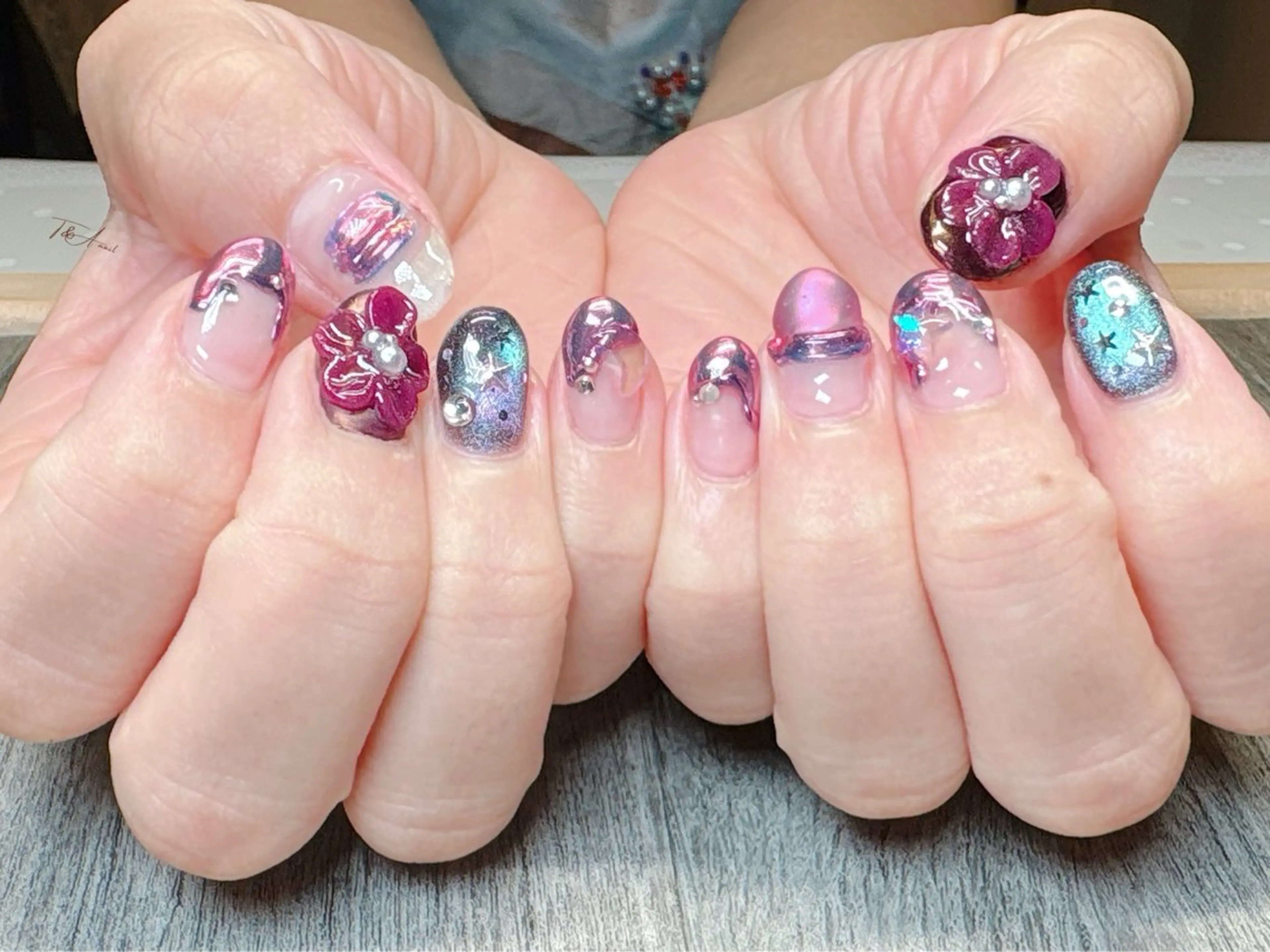 ネイル ジェルネイル マグネットネイル ニュアンスネイル スカルプネイル T&A nailのネイルデザイン