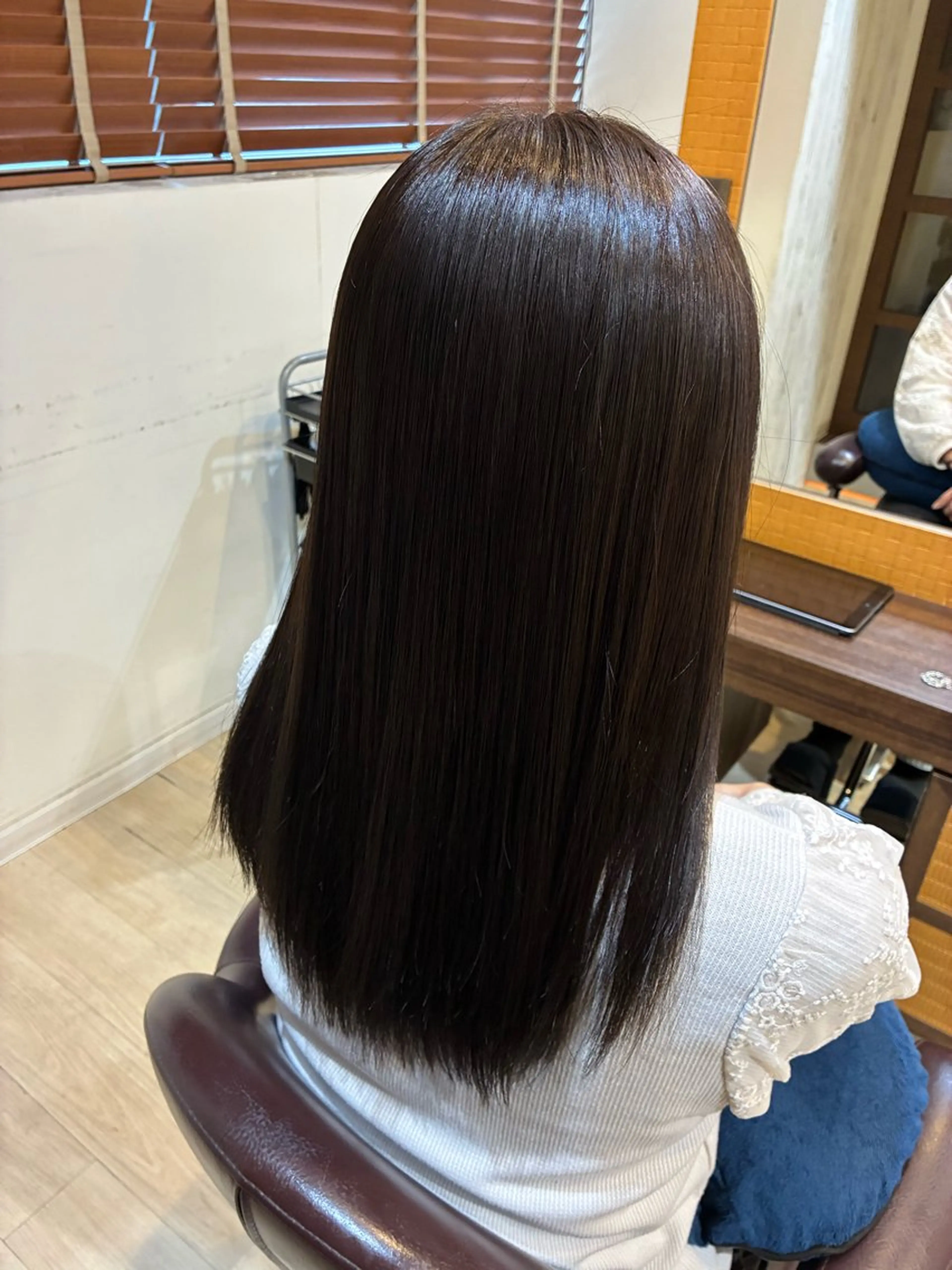 セミロング ヘアカラー Orque kazuneのヘアスタイル