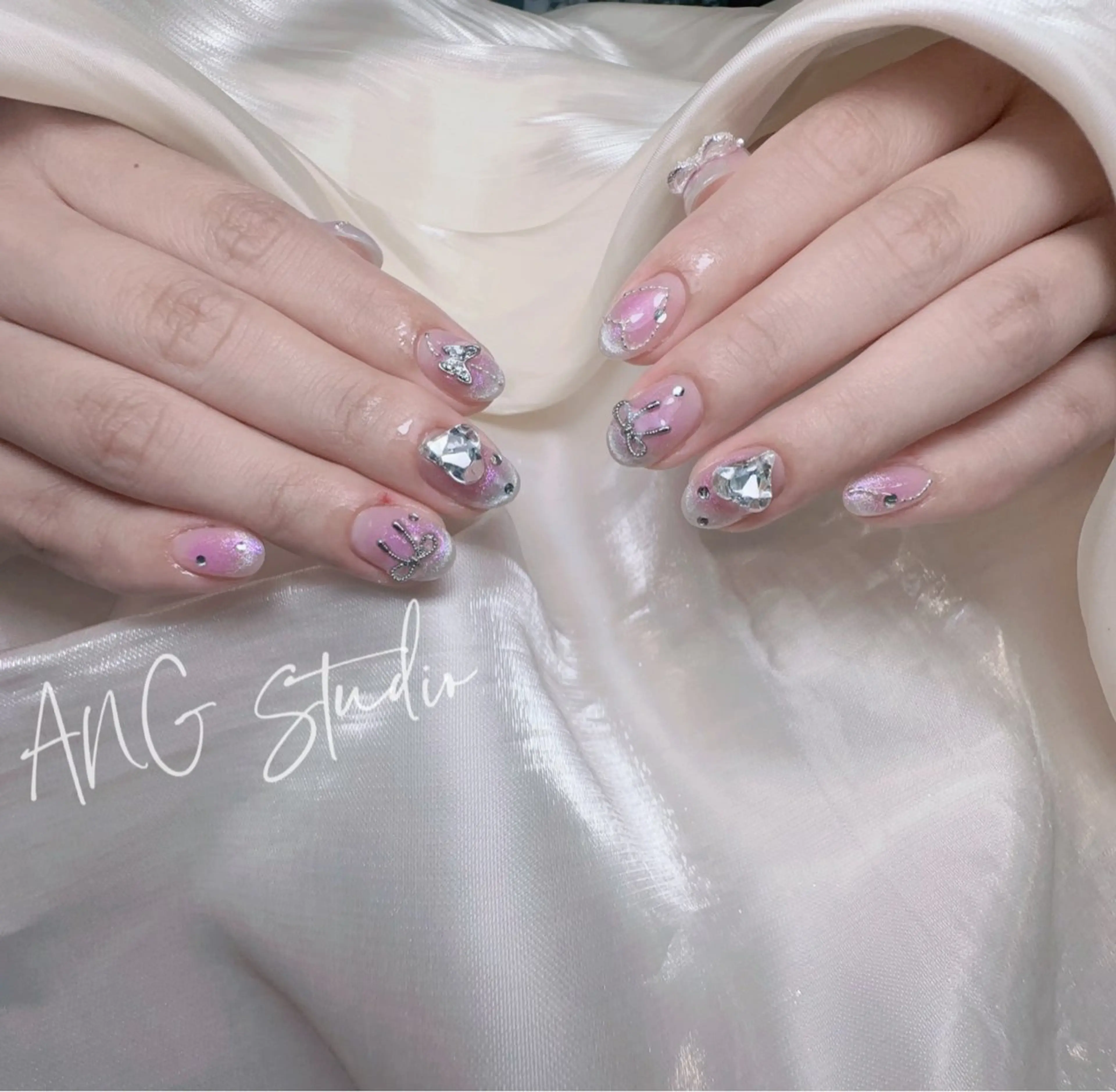 ネイル ハンドネイル ハンドケア ANG Studioのネイルデザイン