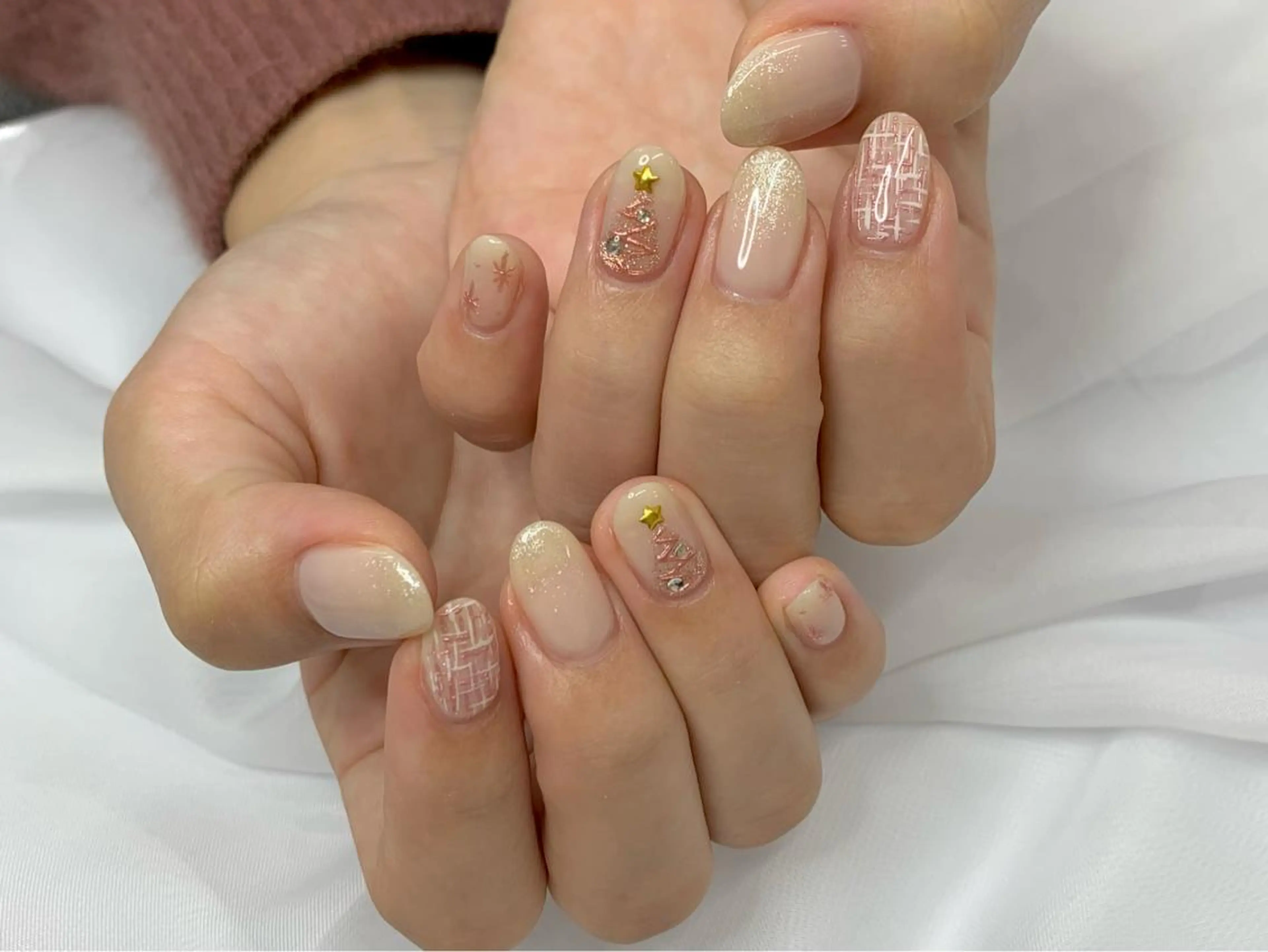 ネイル ハンドネイル フットネイル Nailsalon Fave/Rinaのネイルデザイン