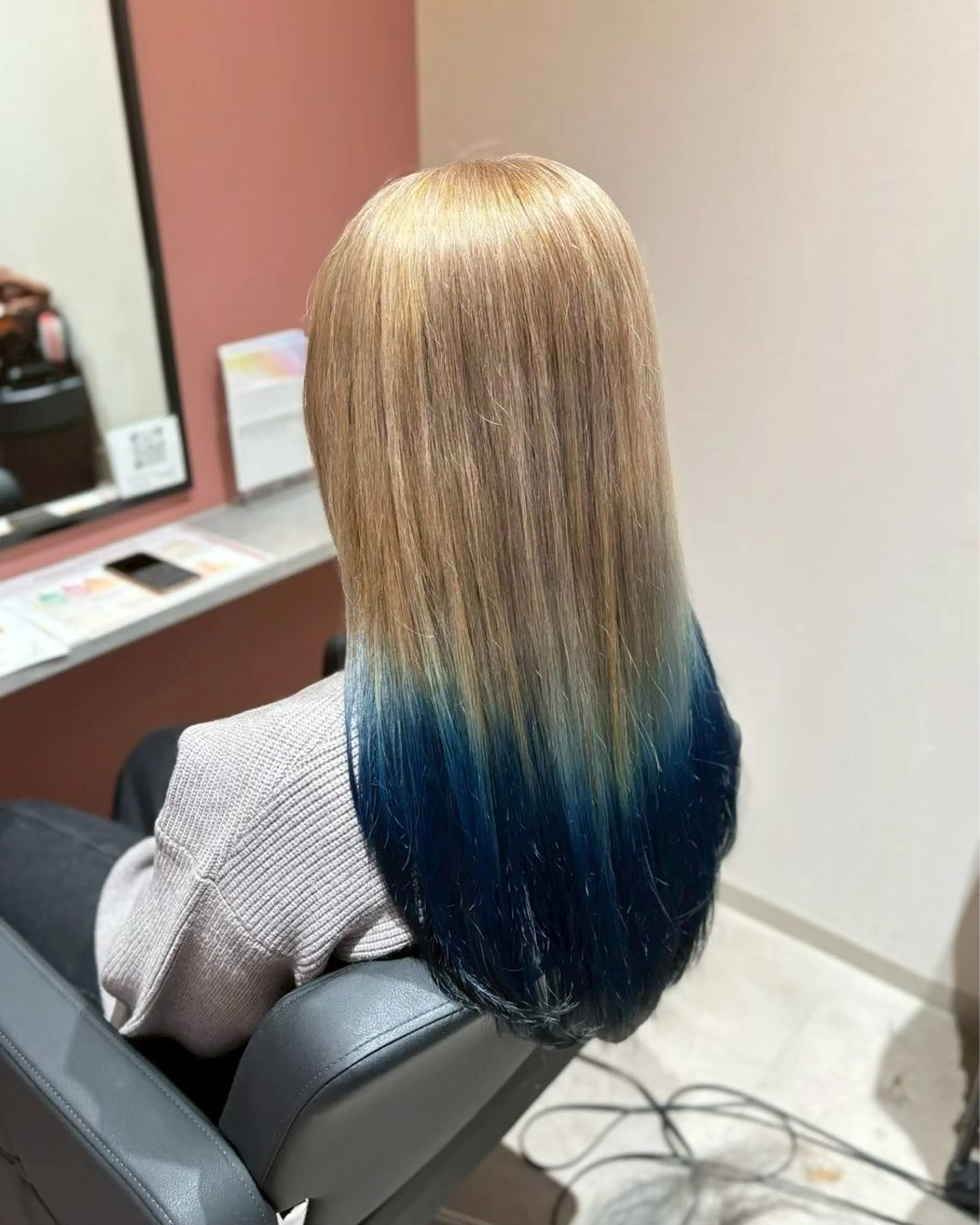 カラー 岡北 さくらのヘアスタイル