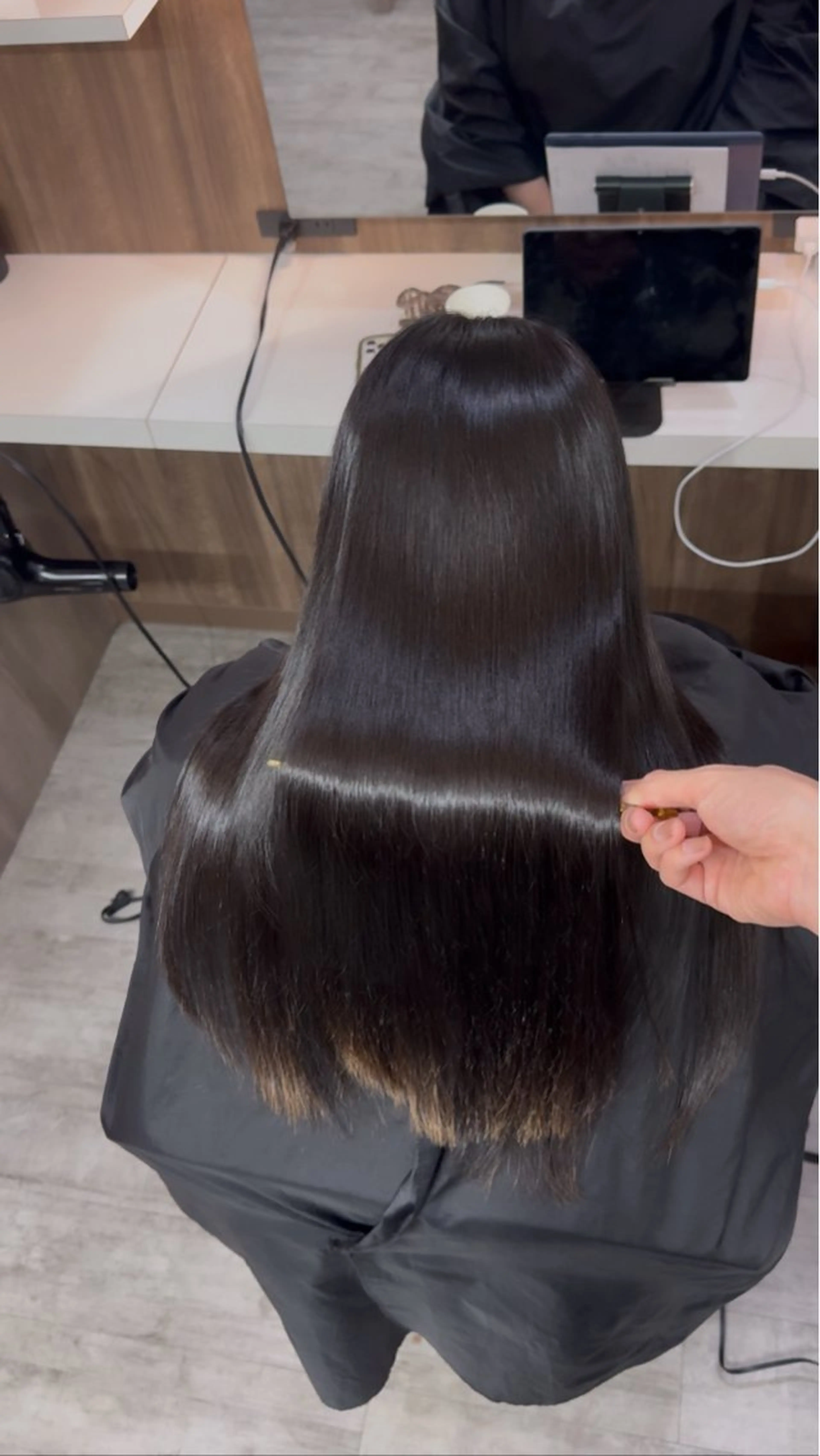 セミロング ヘアカラー トリートメント 高級髪質改善/透明感 艶カラー　瀧本侑輝のヘアスタイル