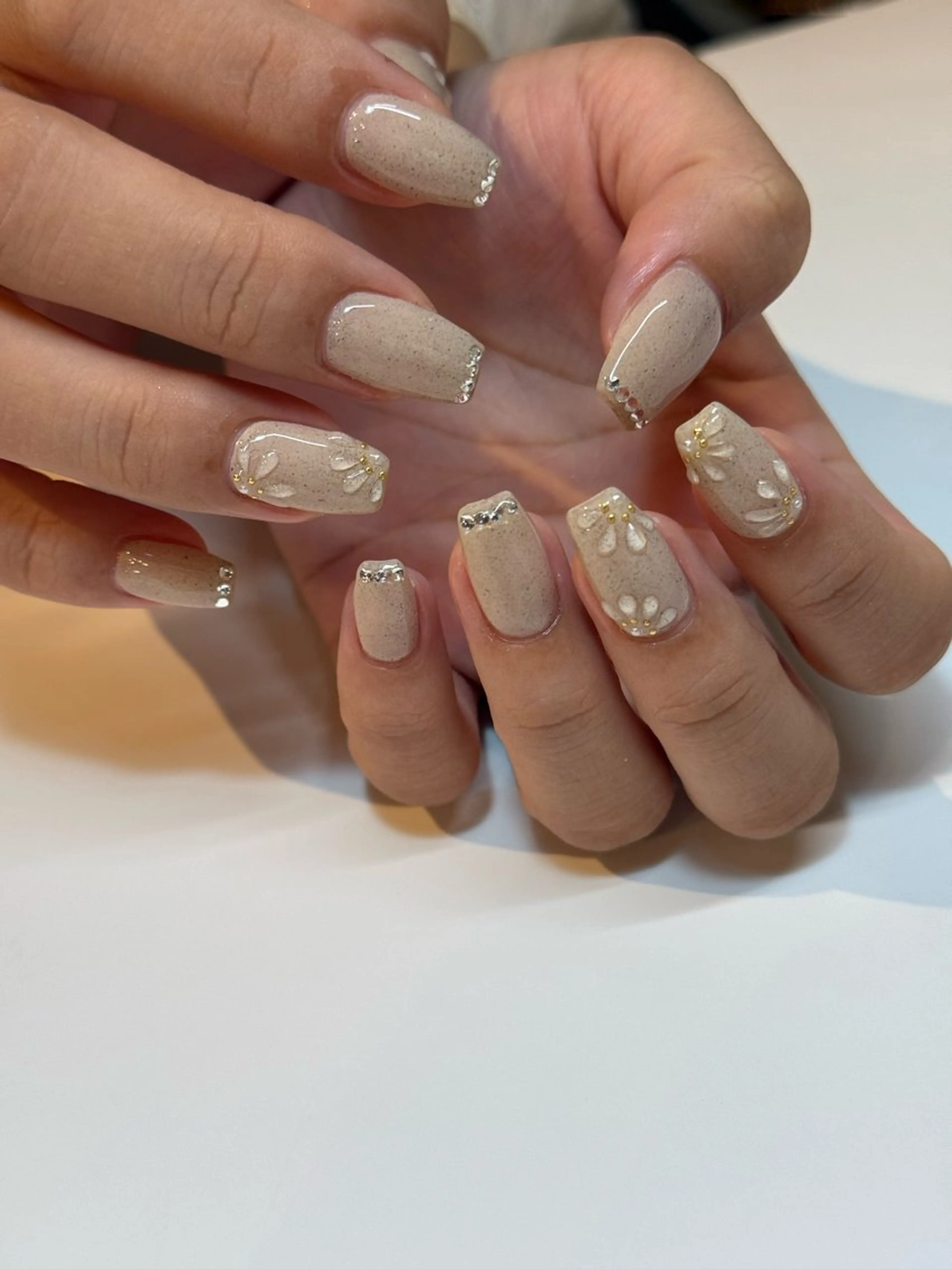 ネイル 持ち込み Manon Yuiのネイルデザイン