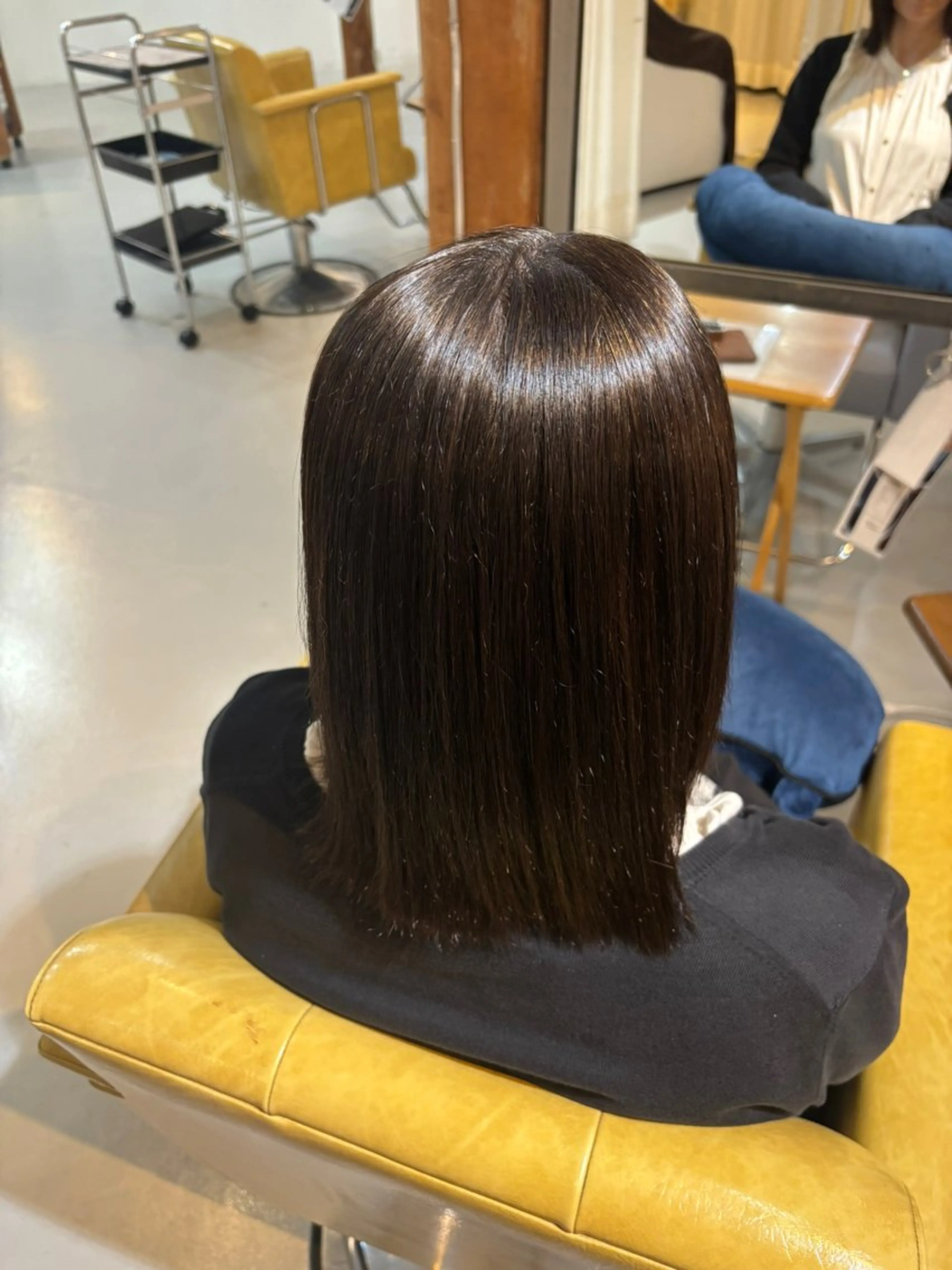 カラー 黒川 萌美のヘアスタイル