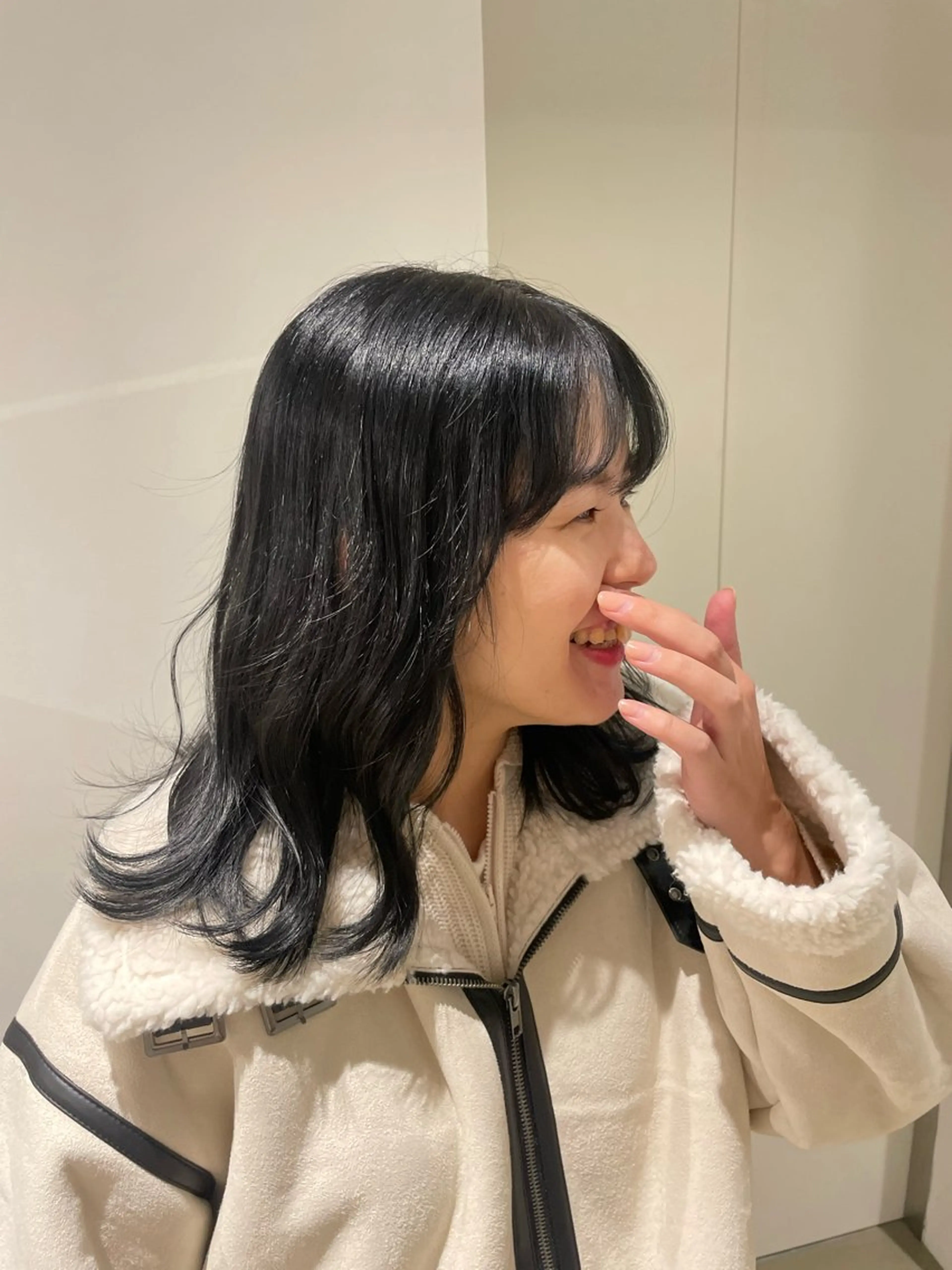 ミディアム ヘアカラー SITEN所属・大阪/肥後橋/淀屋橋 ワタナベサキ🪿🤍のヘアスタイル