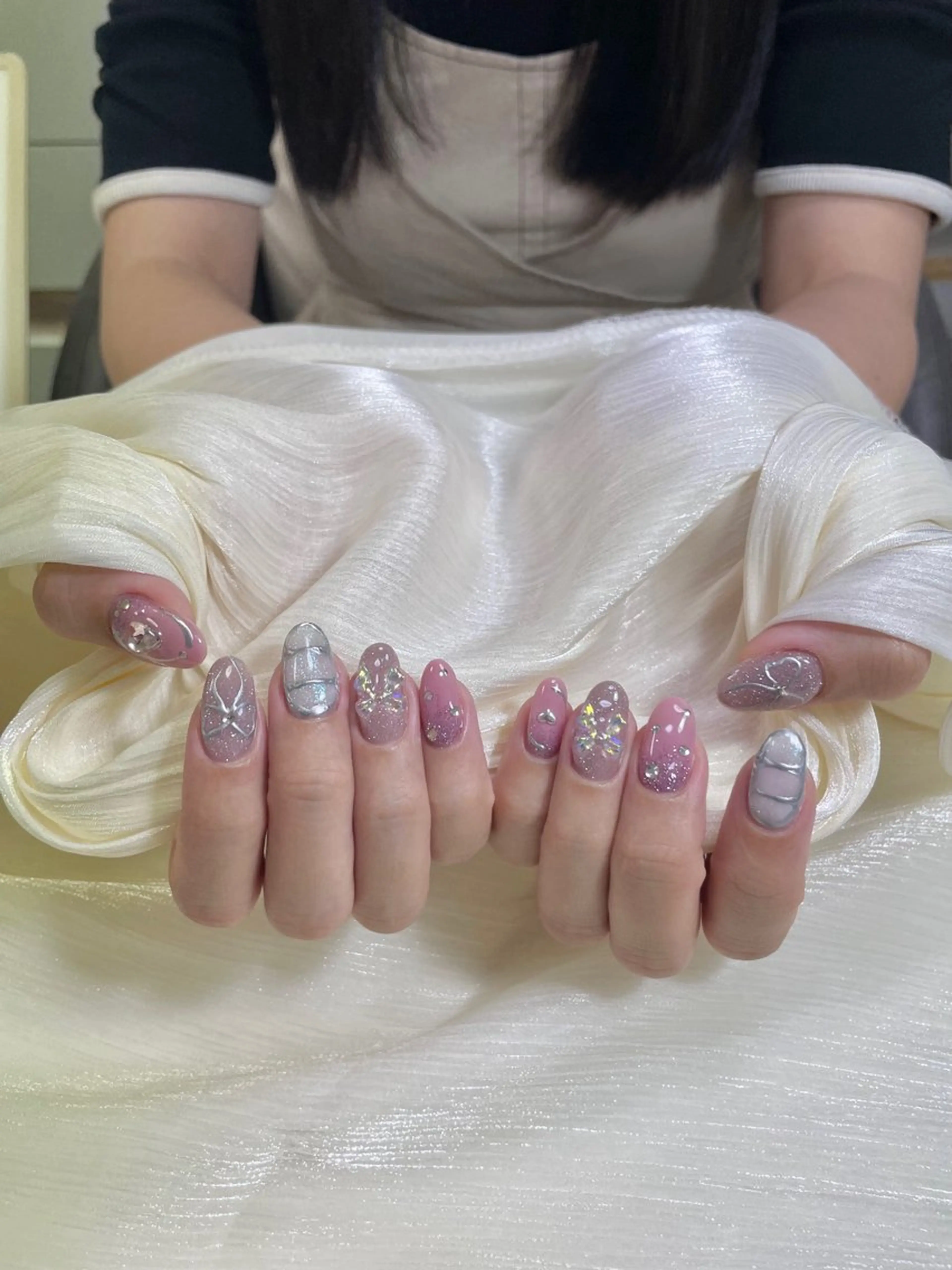 ネイル ハンドネイル ハンドケア 🍑 momo_nailのネイルデザイン