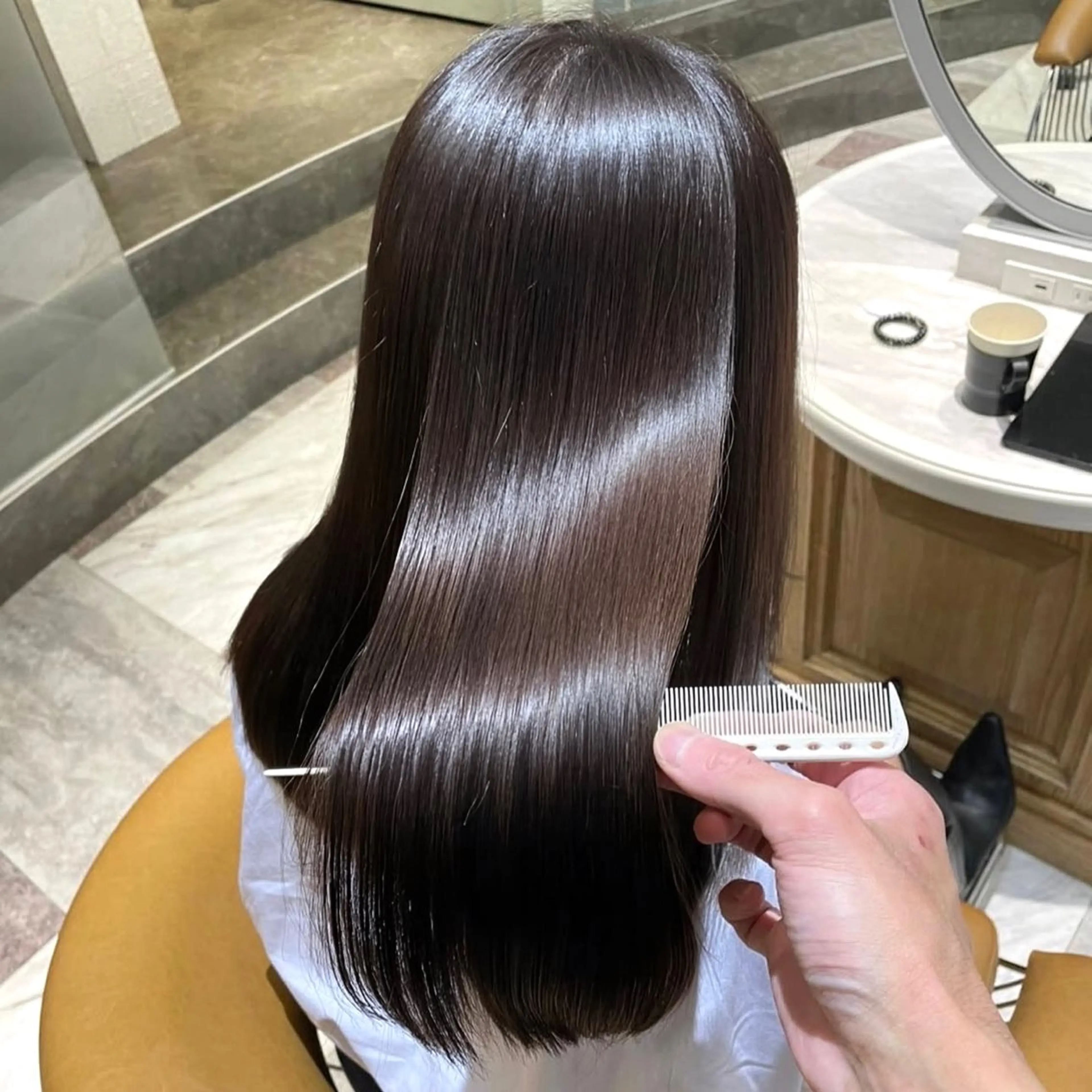 ロング パーマ ロング 縮毛矯正 カット 縮毛矯正 トリートメント 透明感カラー/艶髪/ 縮毛矯正/たくまのヘアスタイル