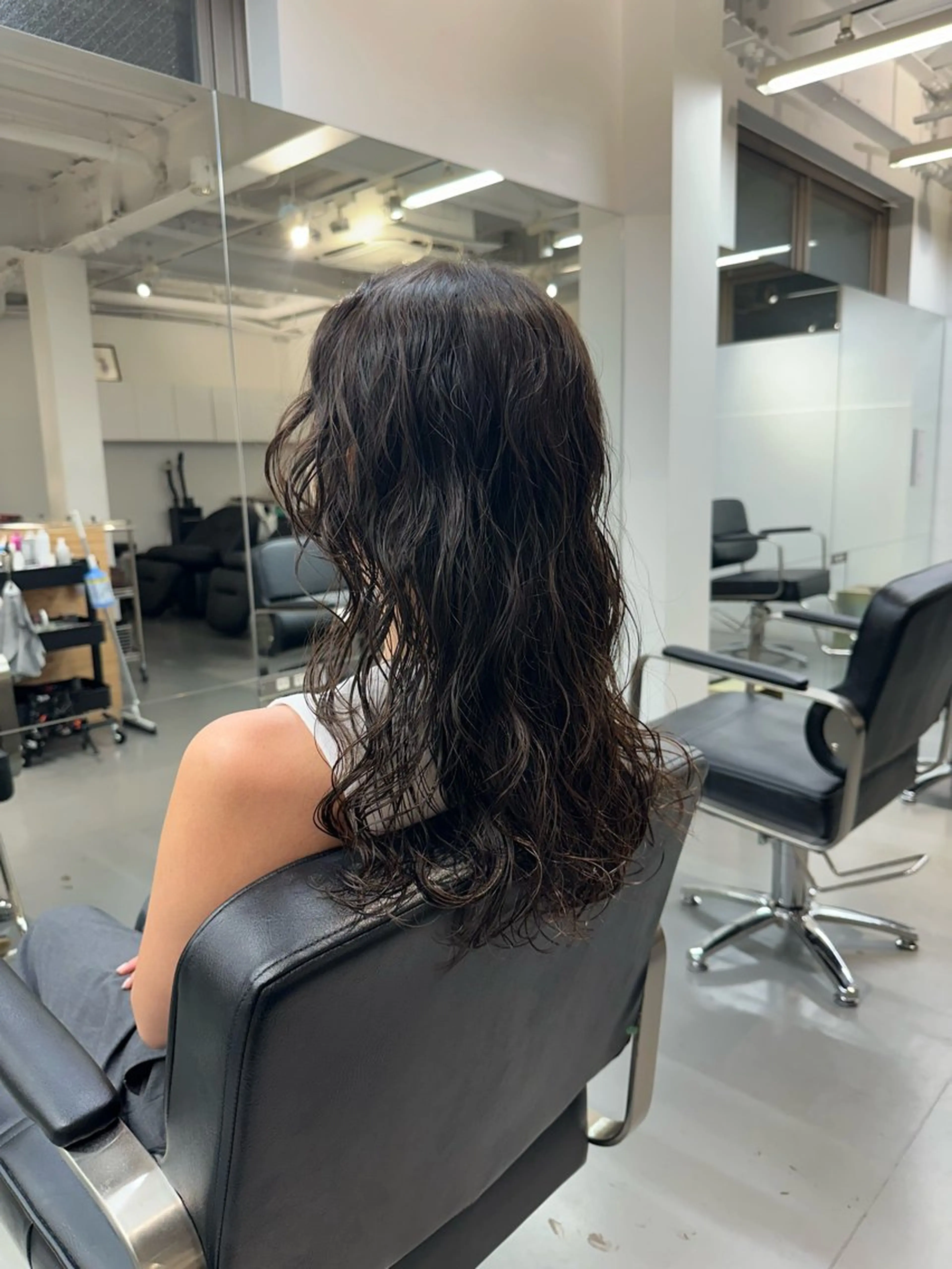 セミロング パーマ カット パーマ お悩み解決パーマ hana🩰のヘアスタイル