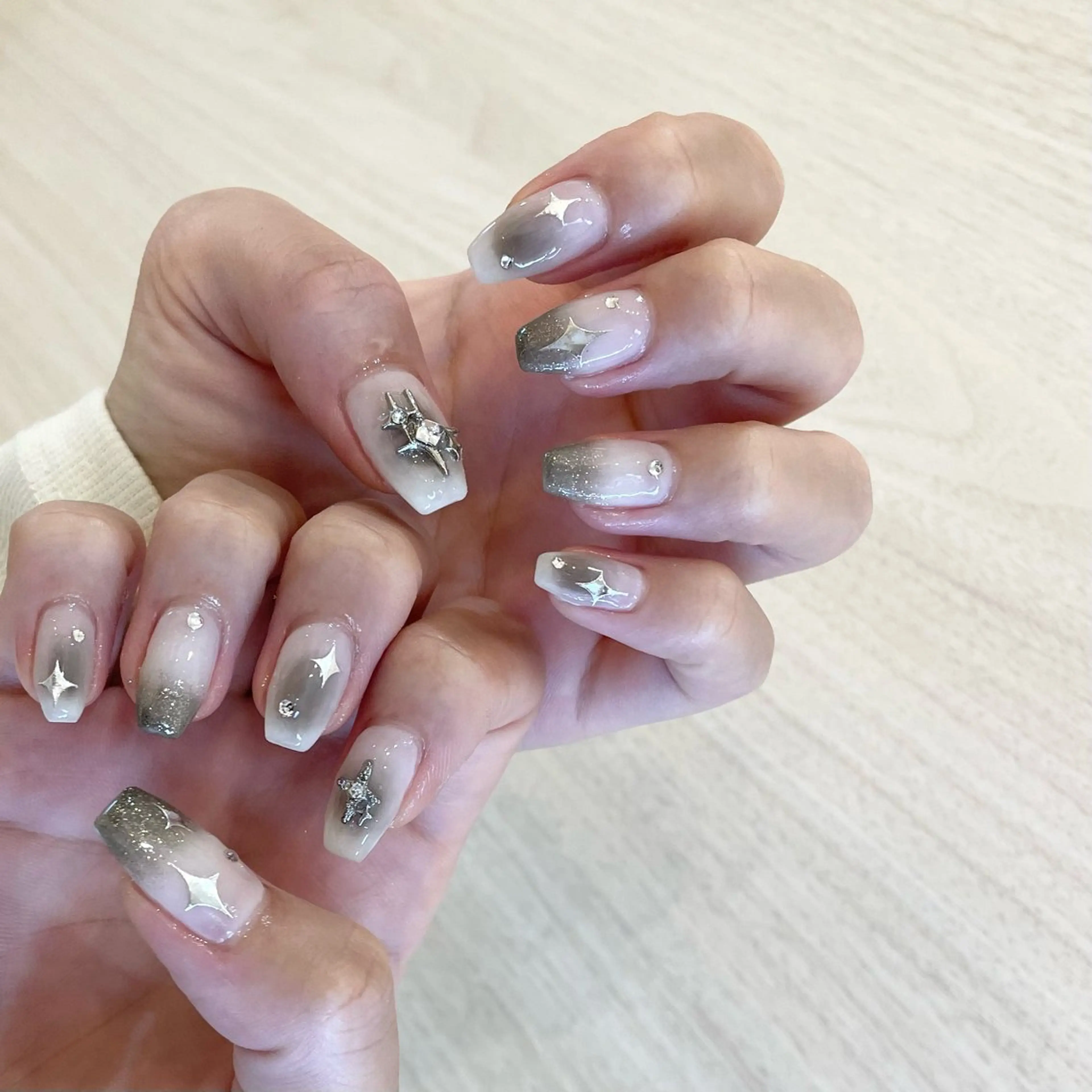 ネイル Nail Salon Gummi.のネイルデザイン