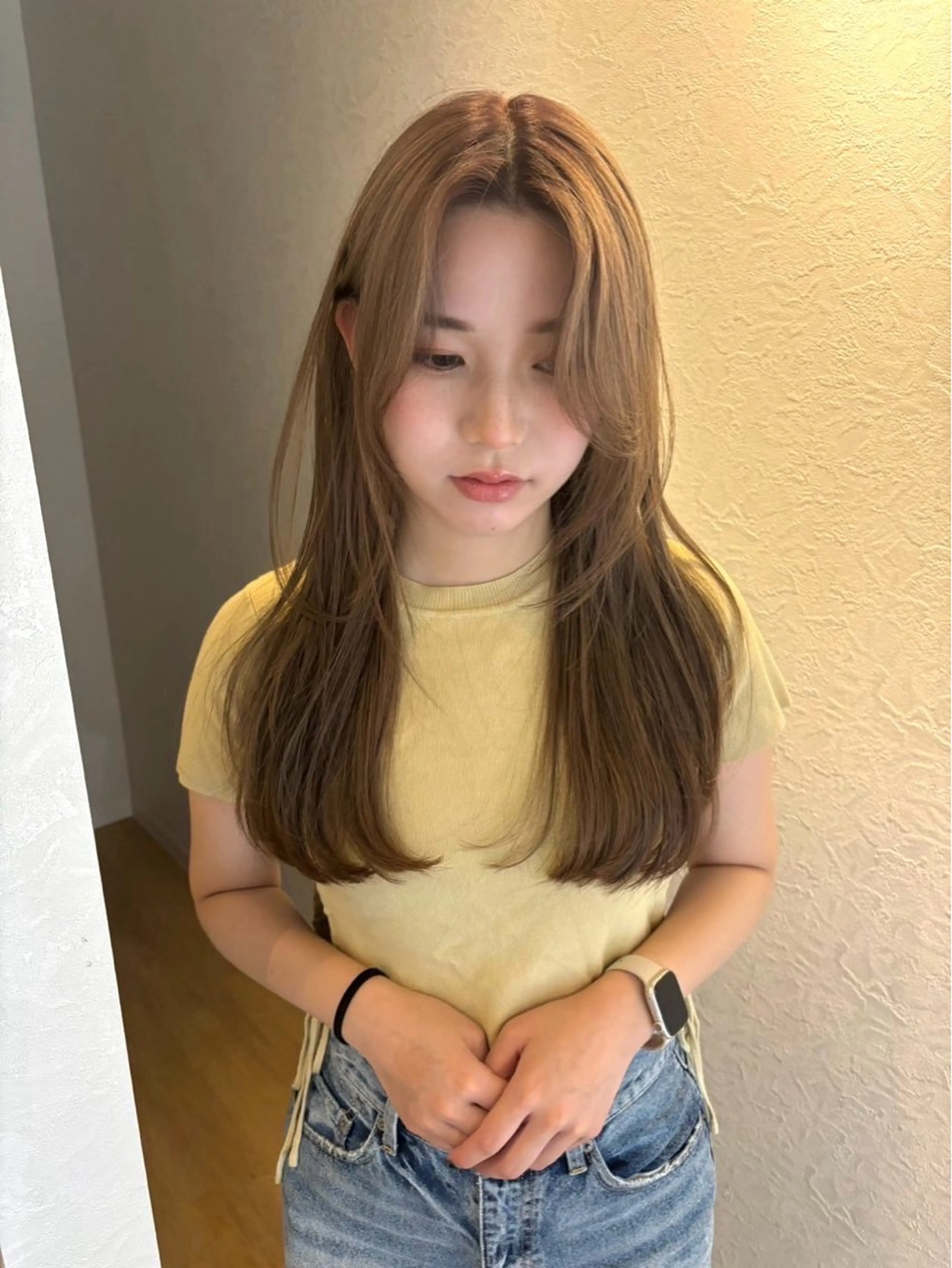 ロング 韓国/透明感 Veluaのヘアスタイル