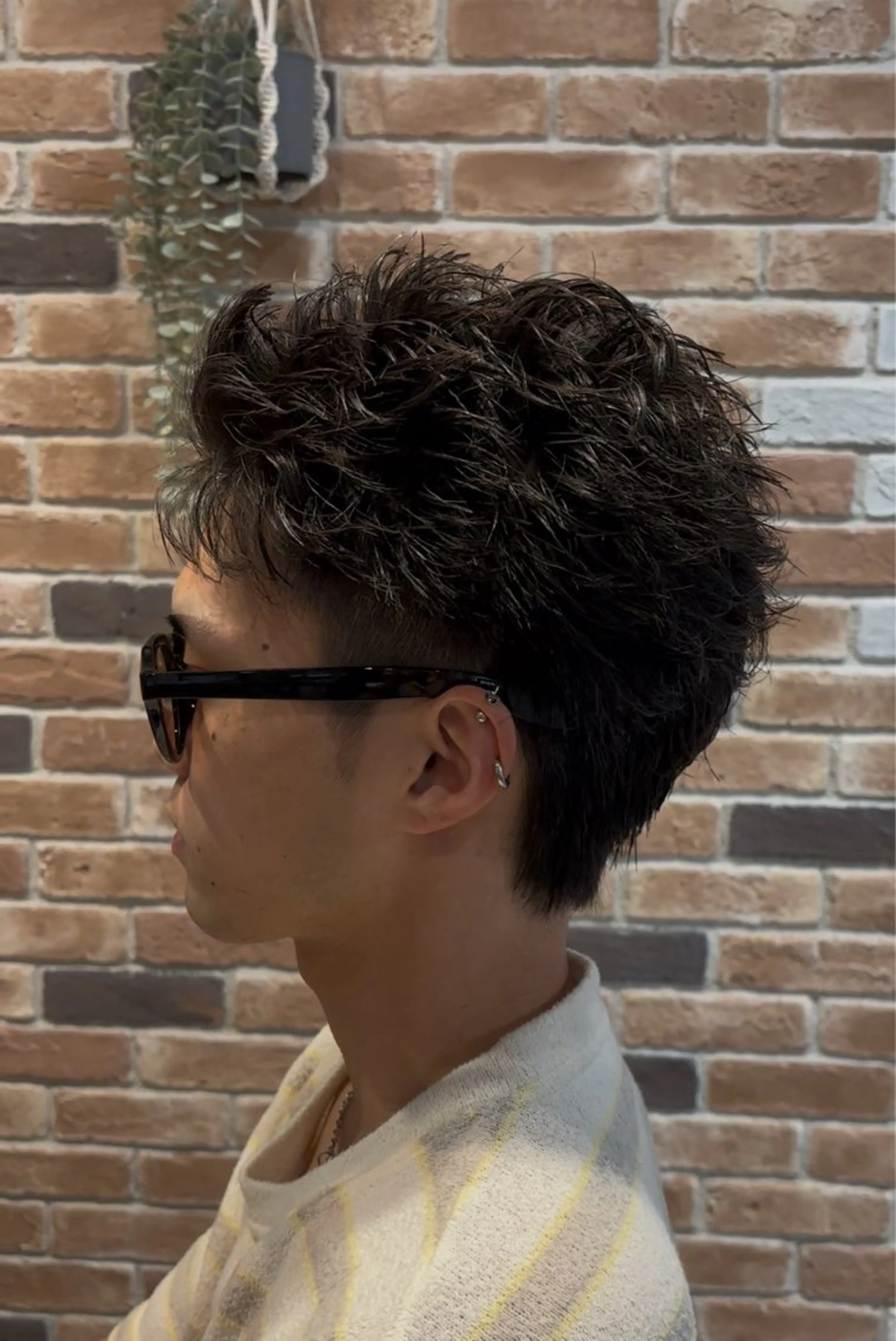 メンズ メンズパーマ スパイキーショート カット パーマ 三宅 涼馬のヘアスタイル