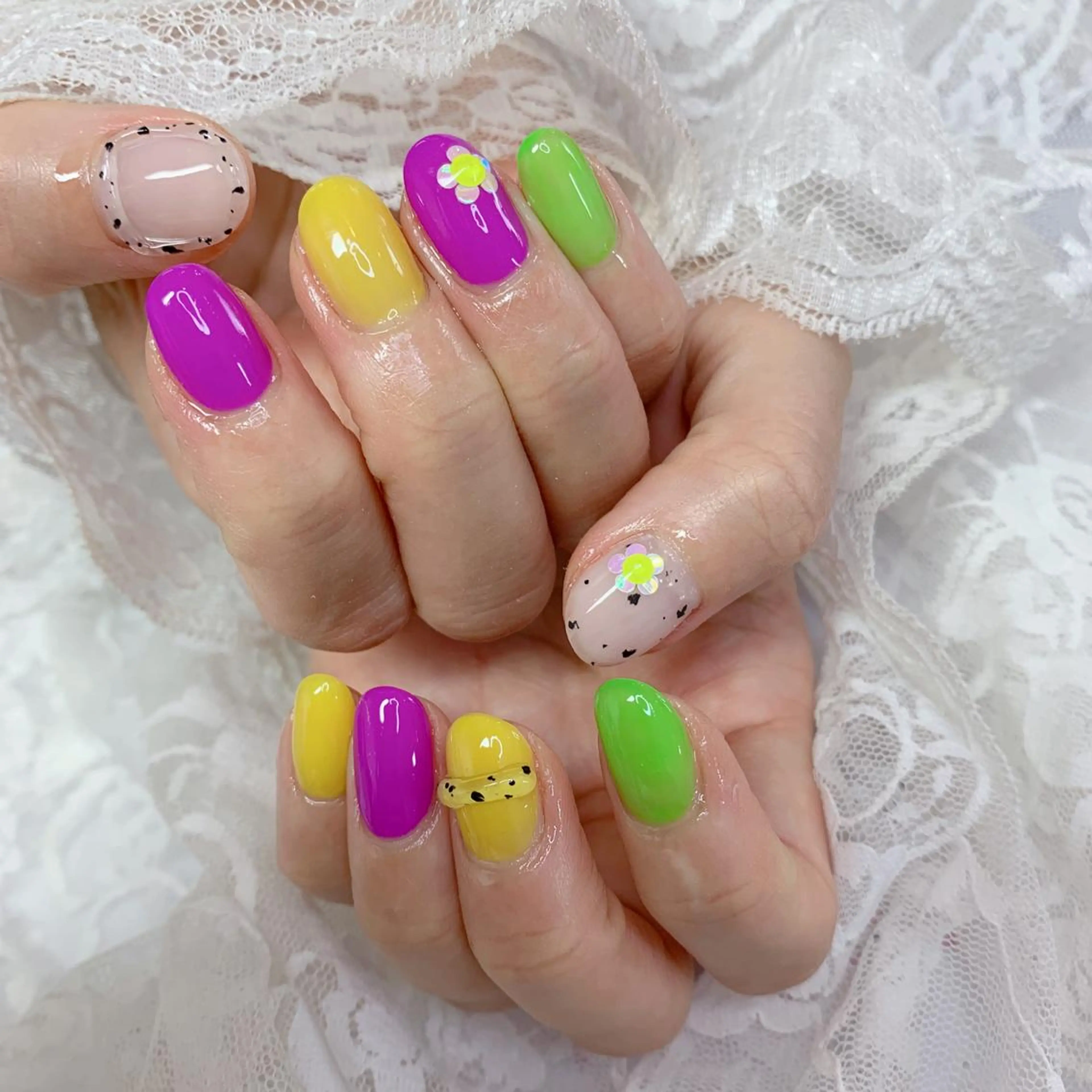 ネイル ハンドネイル La neige* yuki 🐩🌙のネイルデザイン