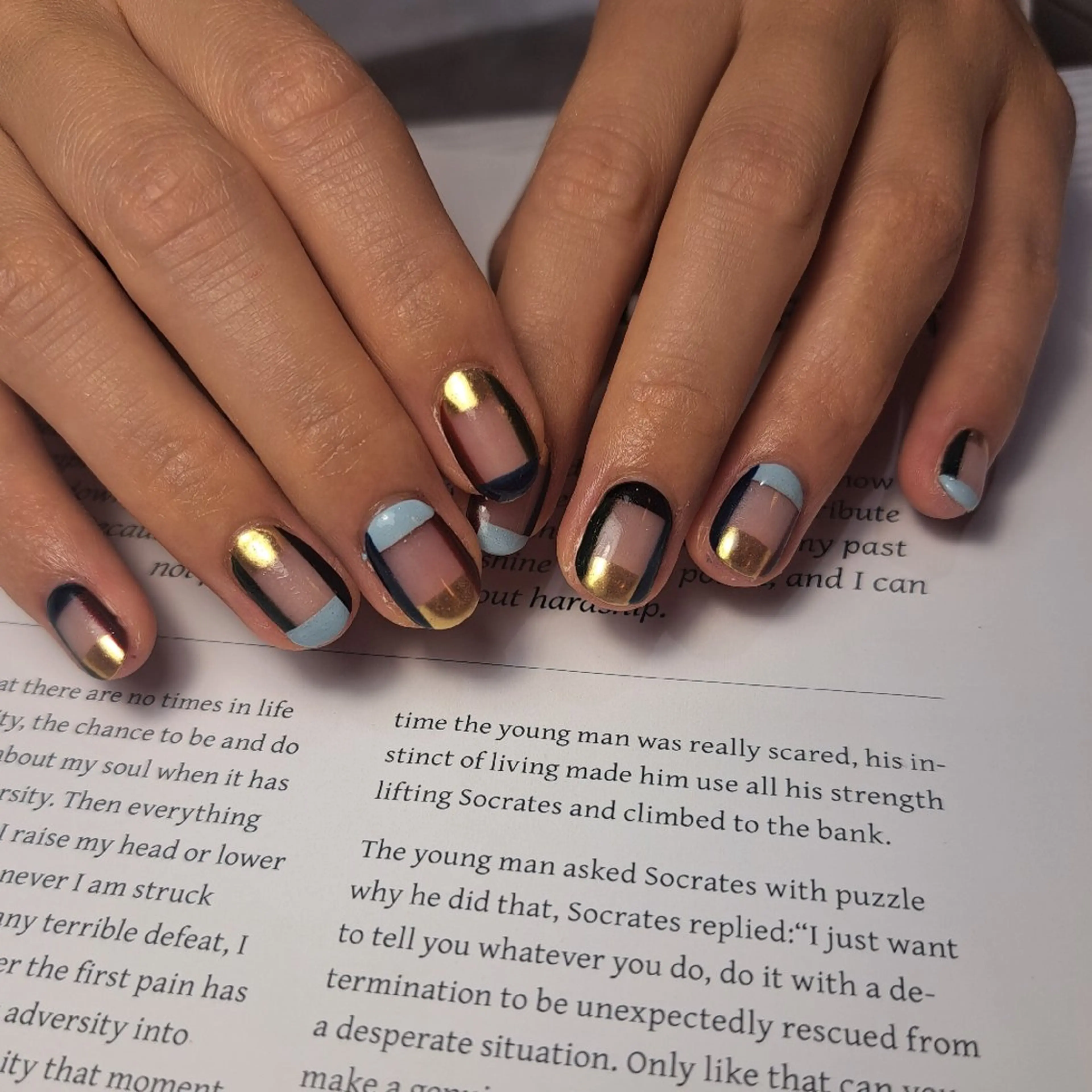 ネイル アートネイル ジェルネイル 持ち込み 冬ネイル Nail mood デザイン持ち込みokのネイルデザイン